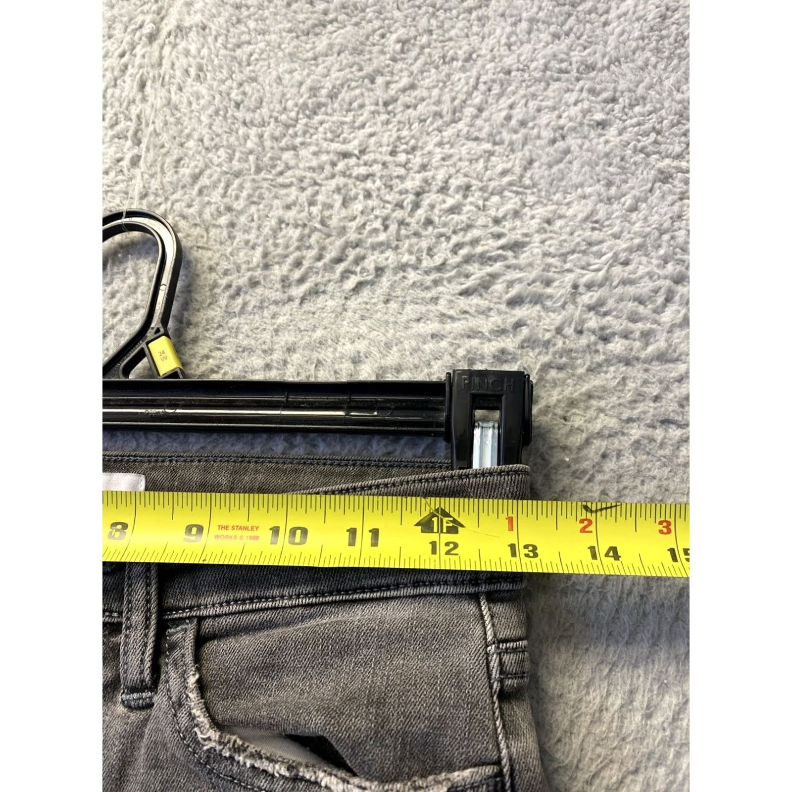 Vintage Flying Monkey Jeans Women Skinny 26x24 Black Distressed Stretch Denim USA Pants Mens? Size 28" / US 6 / IT 42 - 4 Thumbnail
