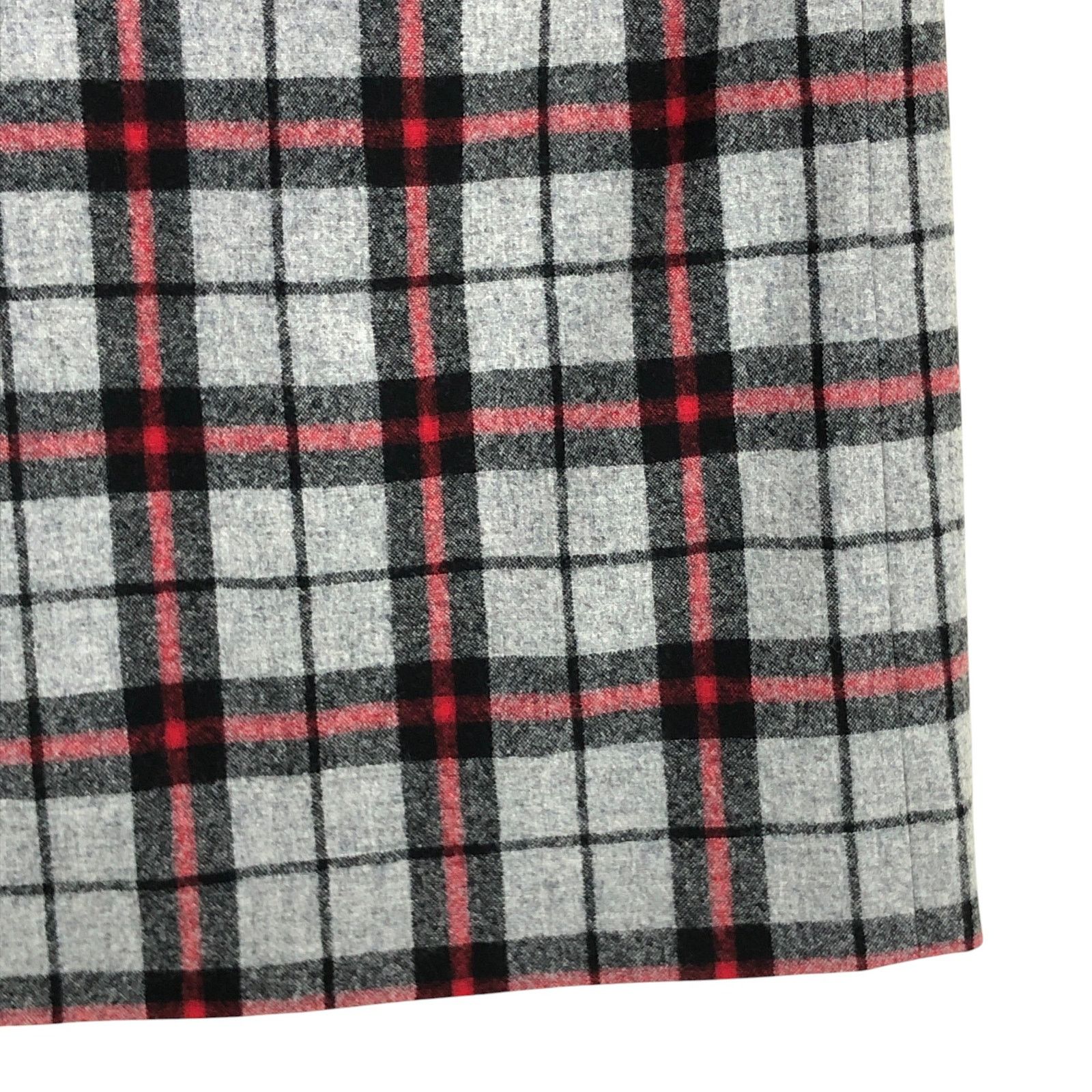Pendleton Pendleton Petite Size 8P Skirt Midi Wool Plaid Side Zip Size 30" / US 8 / IT 44 - 14 Thumbnail
