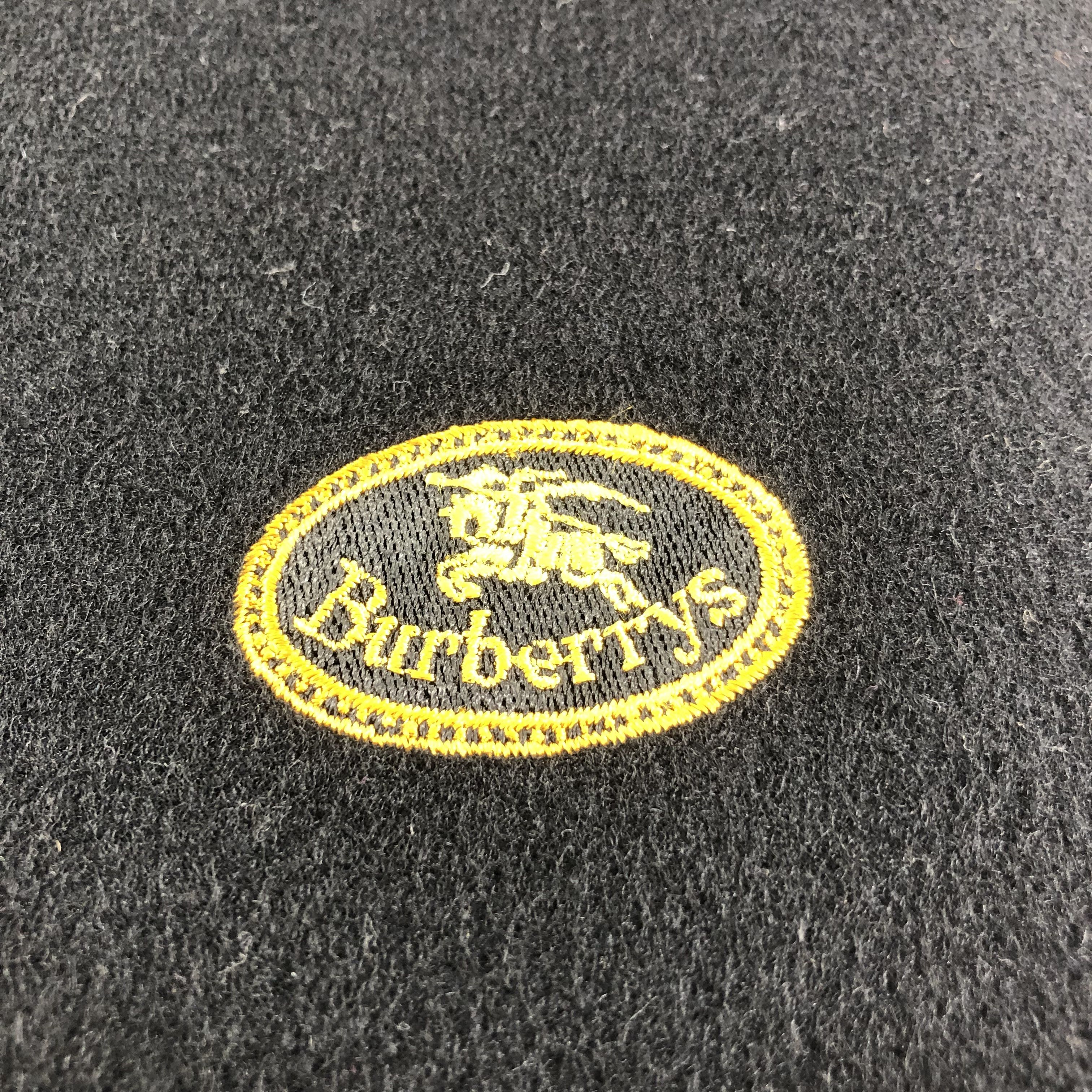 Burberry Burberrys Plain Black Wool Scarf Muffler V1650 Size ONE SIZE - 4 Thumbnail
