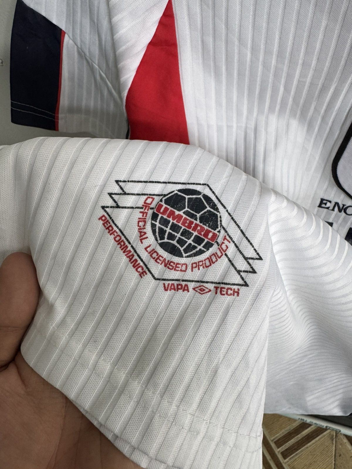 Umbro ENGLAND 1997-1999 HOME JERSEY SHIRT Size US M / EU 48-50 / 2 - 4 Thumbnail