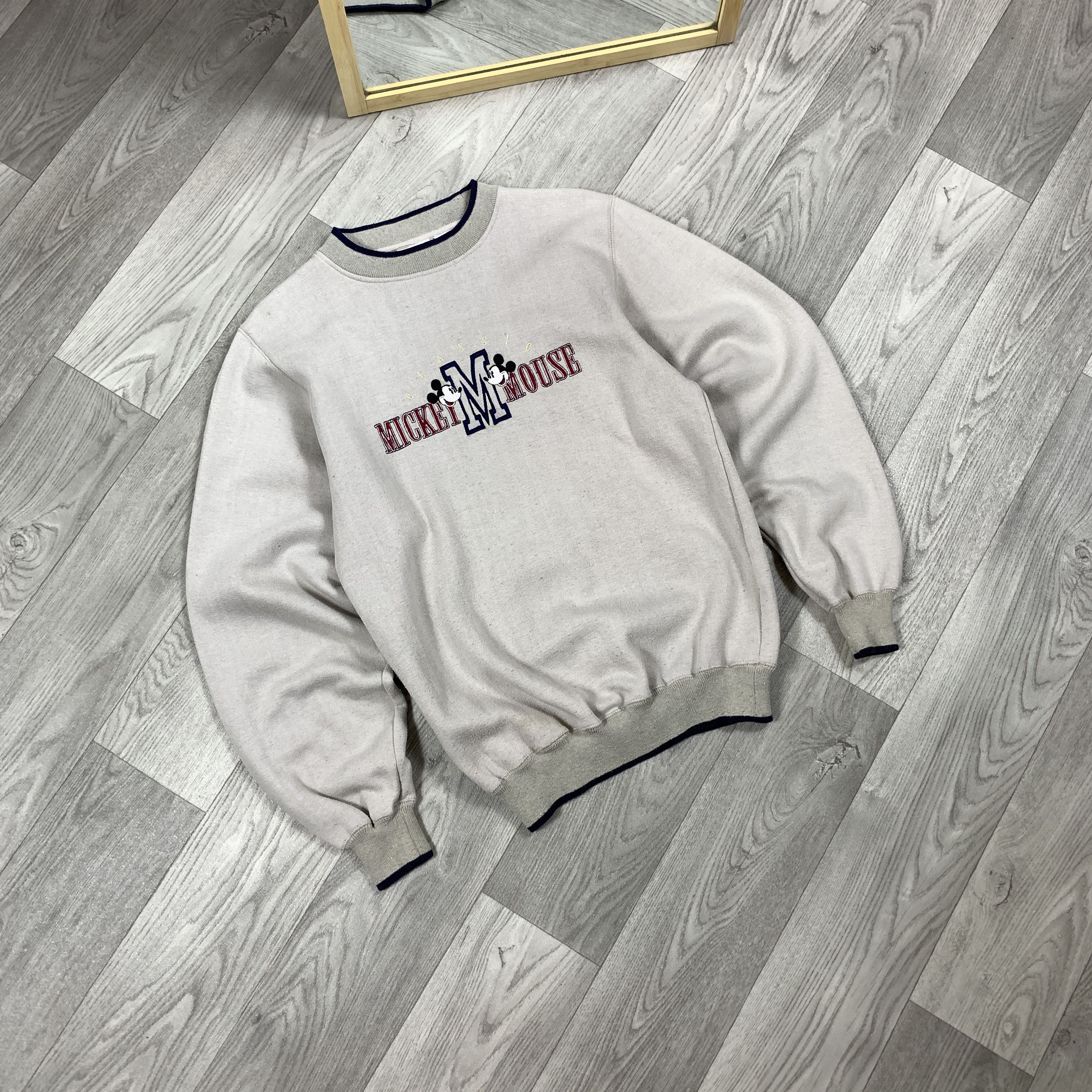 Mickey & Co. Vintage Mickey Mouse Disney 90s Beige Embroidered Sweatshirt Size US M / EU 48-50 / 2 - 2 Thumbnail