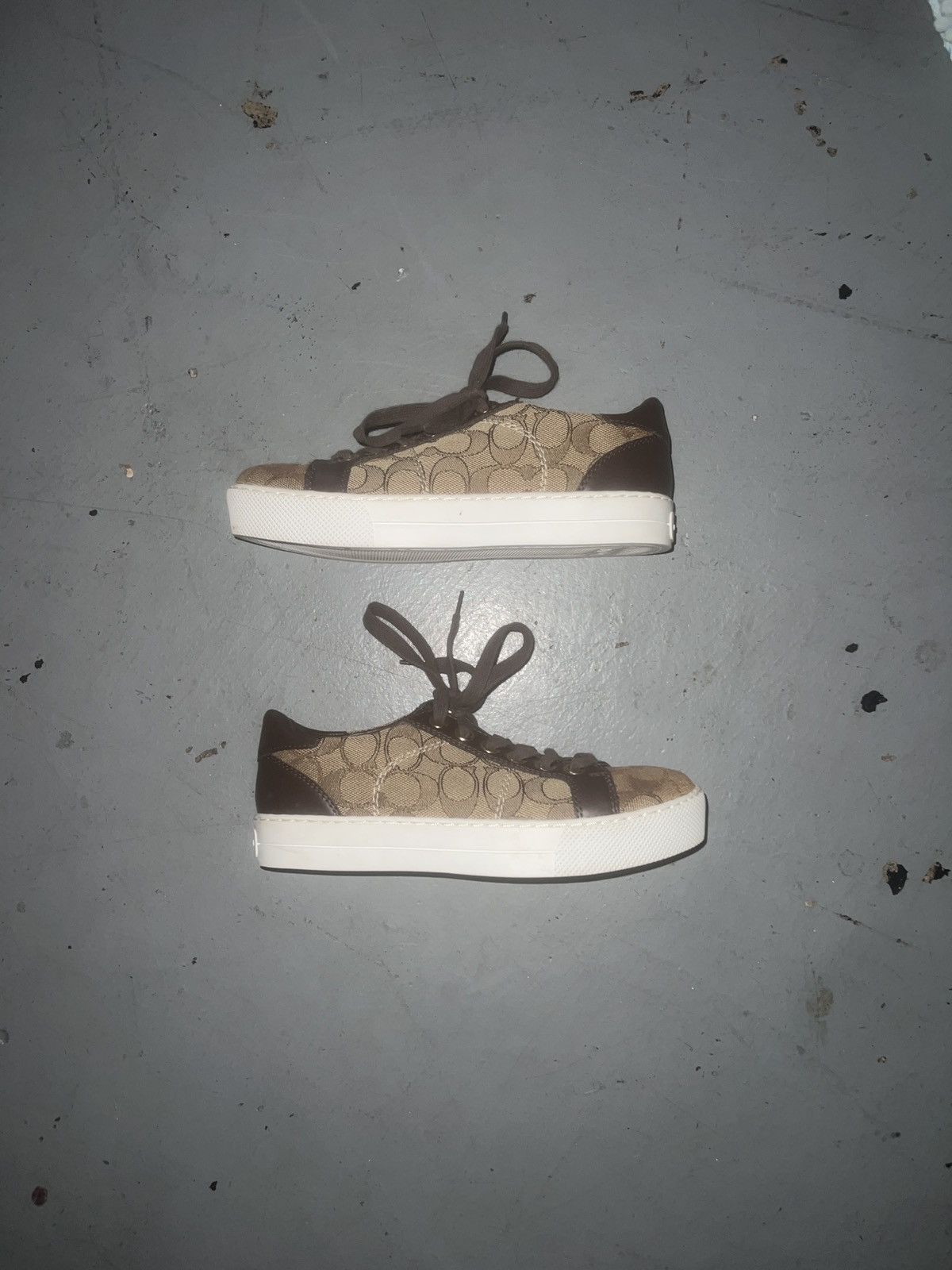 Coach Coach Paddy All-Over Monogram Low-Top Sneakers Size US 5 / IT 35 - 4 Thumbnail