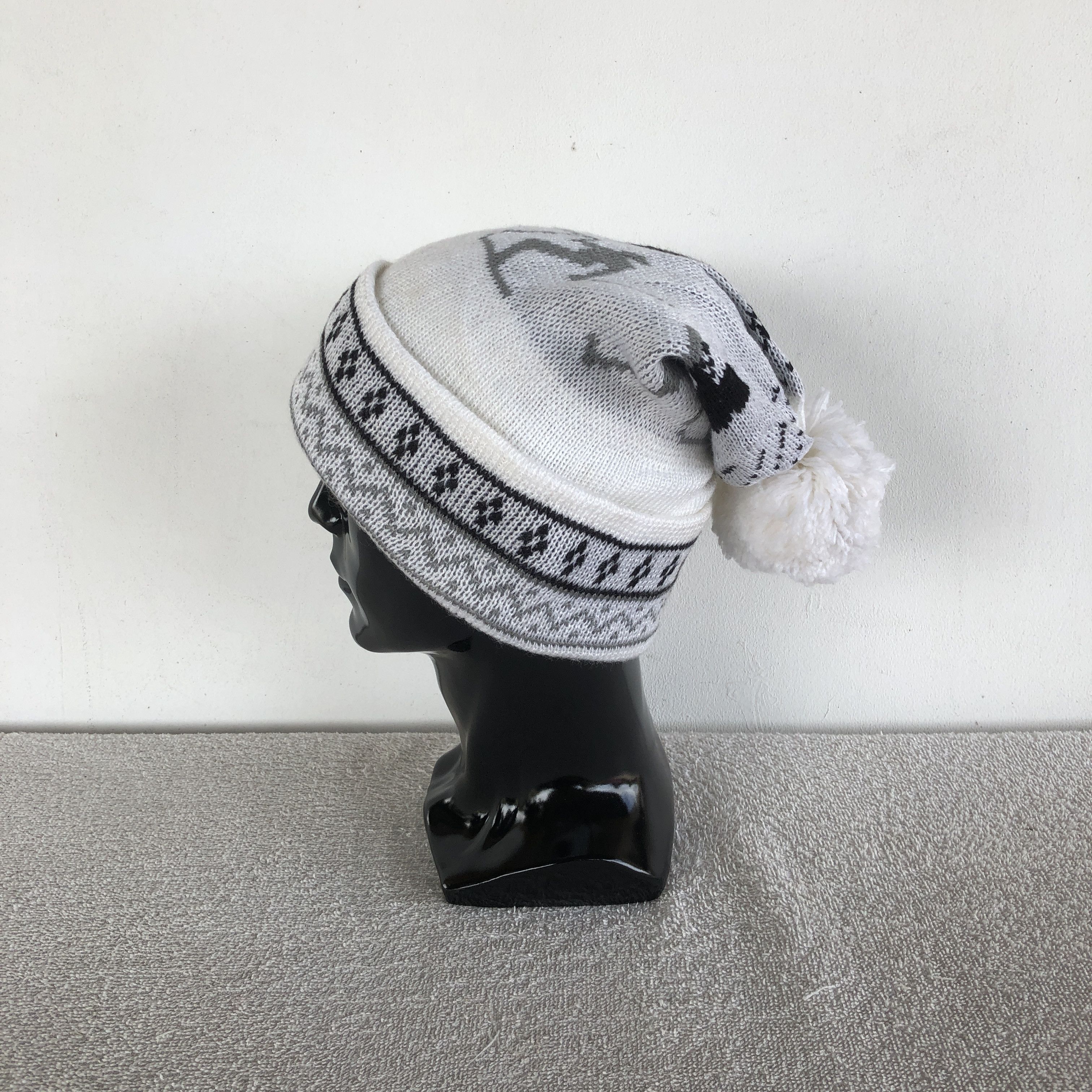 Japanese Brand Vintage 90s Ski Beanie Cable Knit Pom Pom Snow Caps Hats Size ONE SIZE - 4 Thumbnail