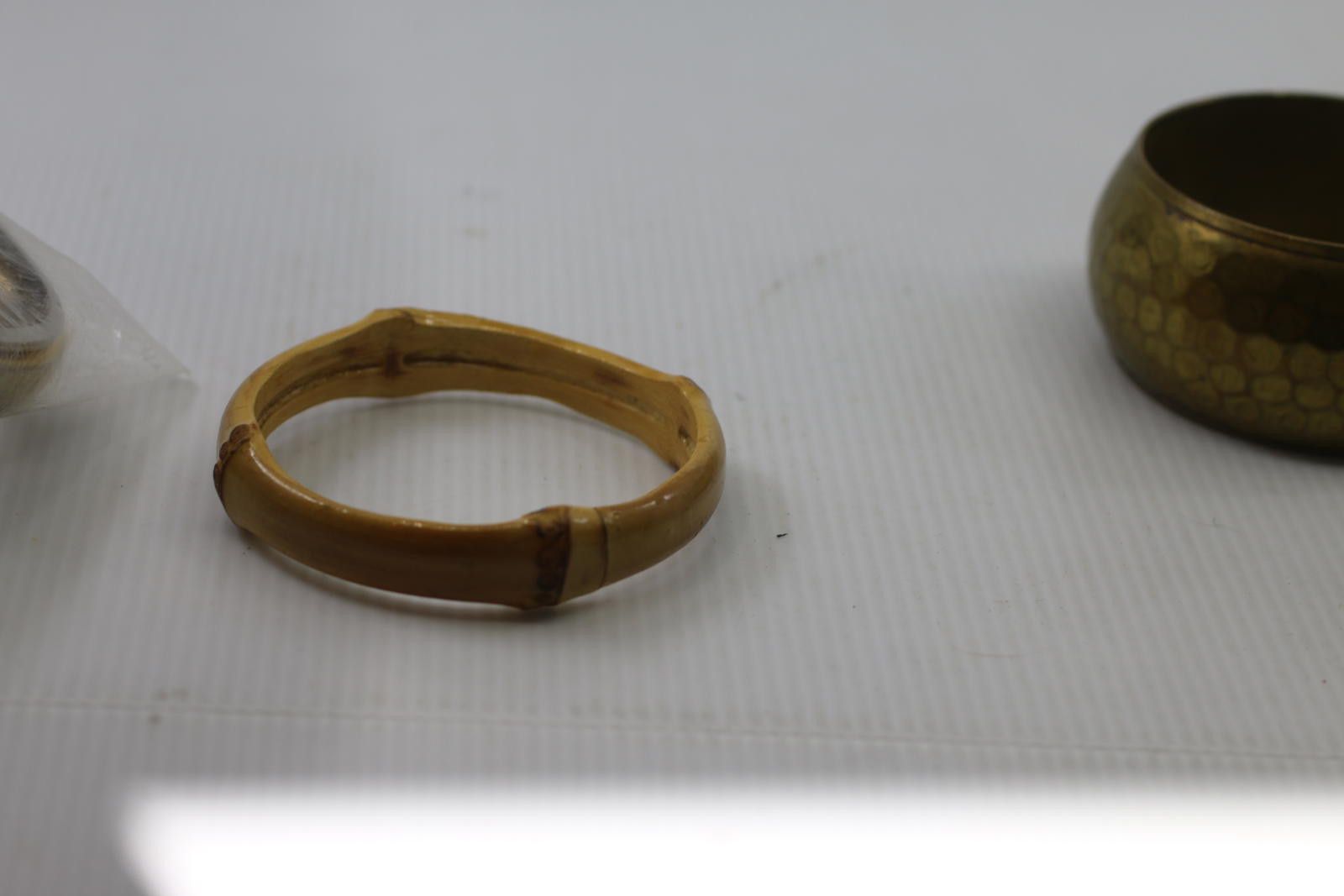 The Unbranded Brand Vintage Faux Bamboo Bangle Bracelet 70s Boho Jewelery Size ONE SIZE - 7 Thumbnail