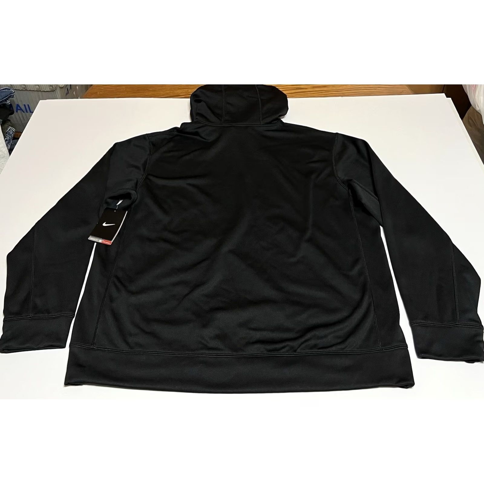 Nike Nike Therma-FIT Pullover Hoodie Mens XL Black NWT Swish Shirts Pullover Hoodie Nike Therma-FIT Black XL Mens All Seasons Moisture Wicking Zipper Logo Size US XL / EU 56 / 4 - 3 Thumbnail
