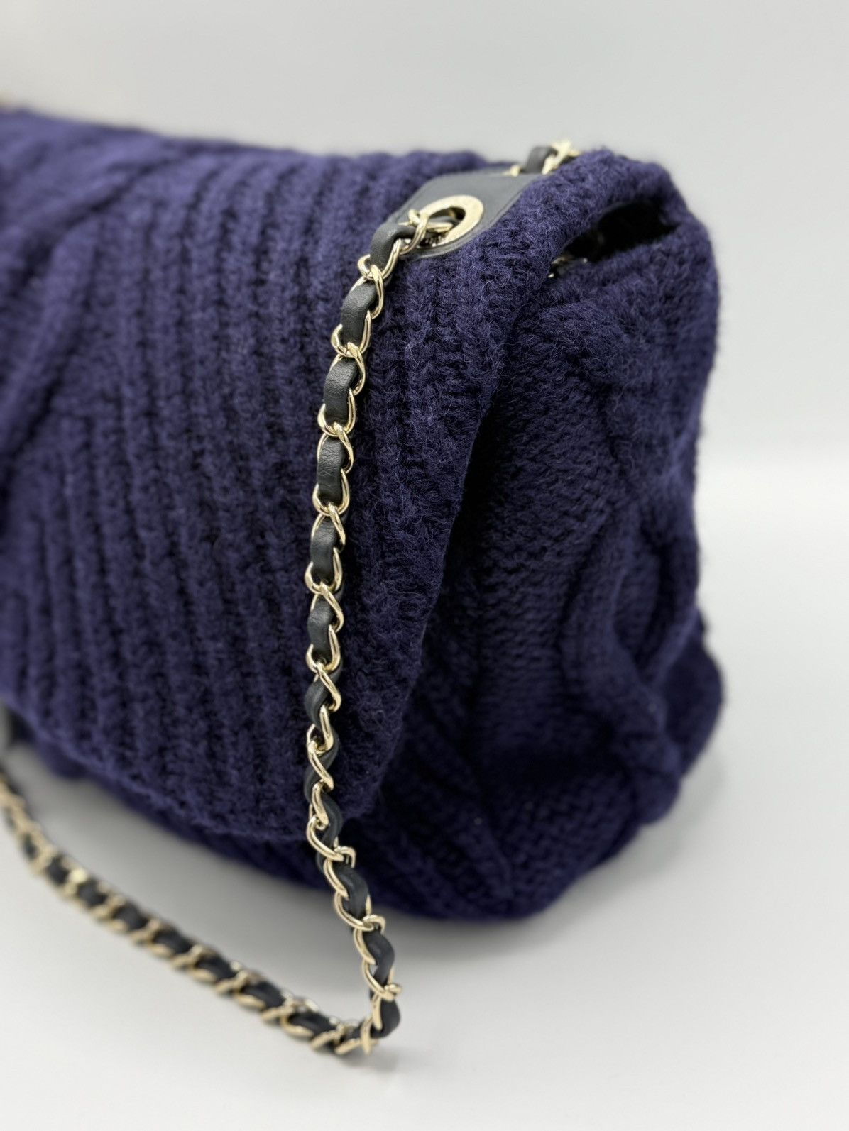 Chanel RARE XXL Chanel Knit Purple - luggage Flap bag Size ONE SIZE - 4 Thumbnail