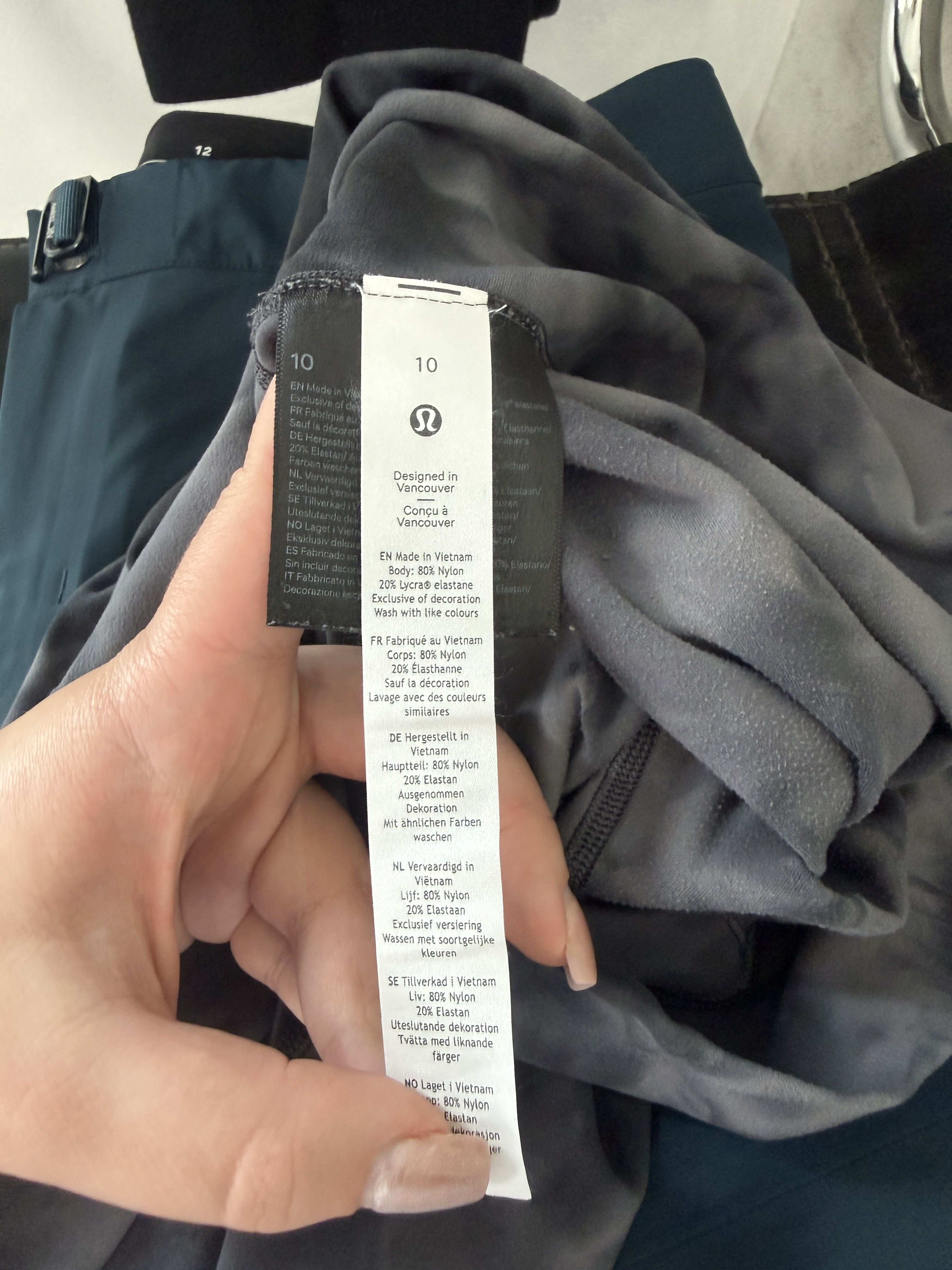 Lululemon Lululemon leggings sport gym yoga pilates Size 32" / US 10 / IT 46 - 4 Thumbnail