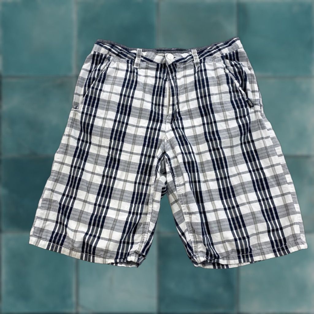 Vans VANS Shorts Mens Size 30 Plaid Skateboarding Multicolor Chino Size US 30 / EU 46 - 1 Thumbnail
