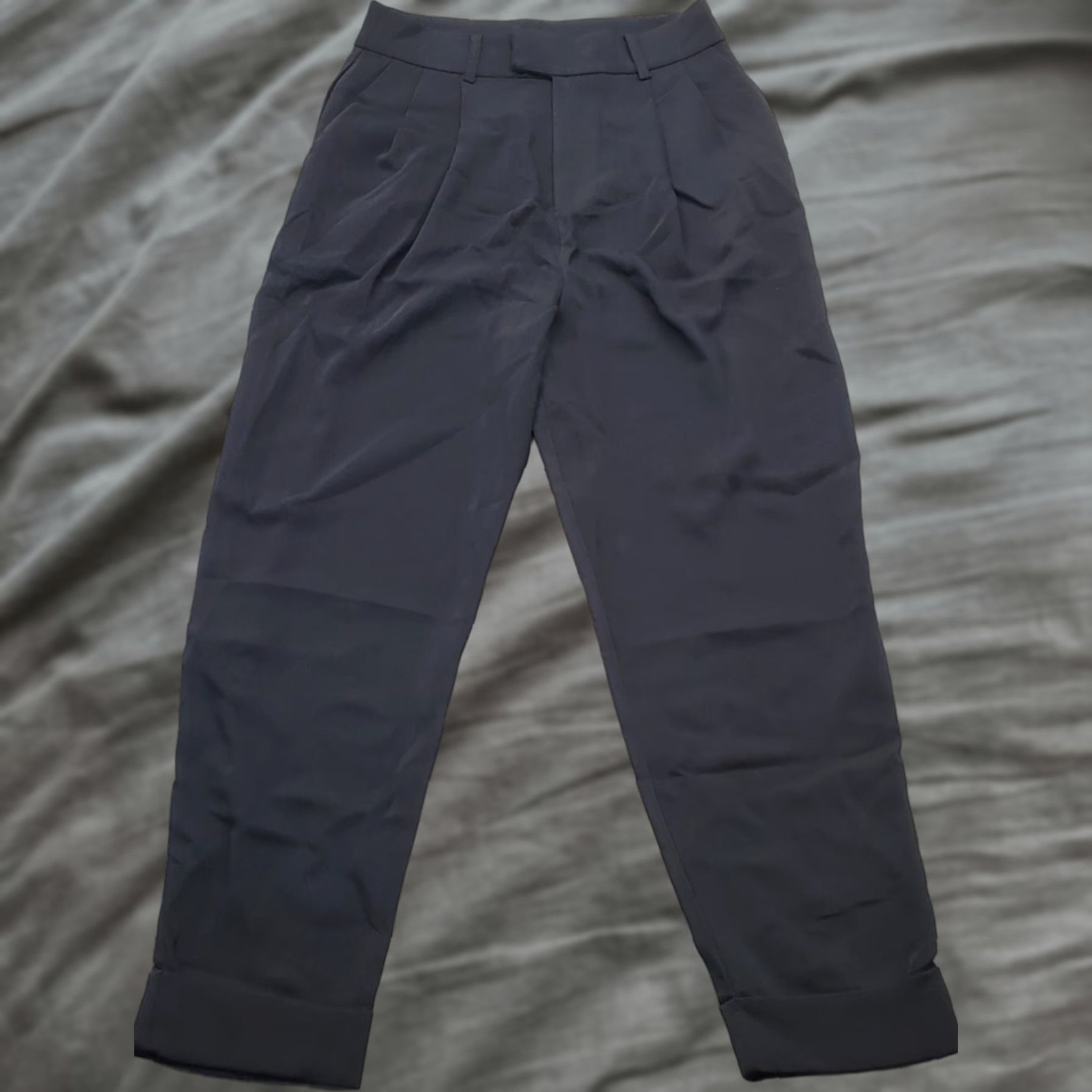 BB Dakota BB Dakota Jogger Pants Women's 2 Black Slash Pocket Pleated Front Cuffed Size 26" / US 2 / IT 38 - 1 Thumbnail