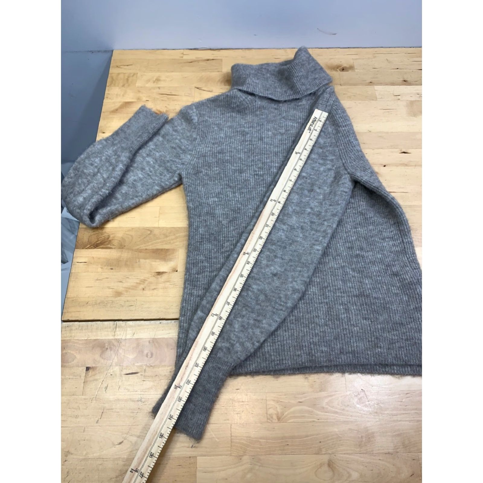 Banana Republic Banana Republic Turtle Neck Sweater Womens XS Wool Blend Casual 12673 Size XS / US 0-2 / IT 36-38 - 7 Thumbnail