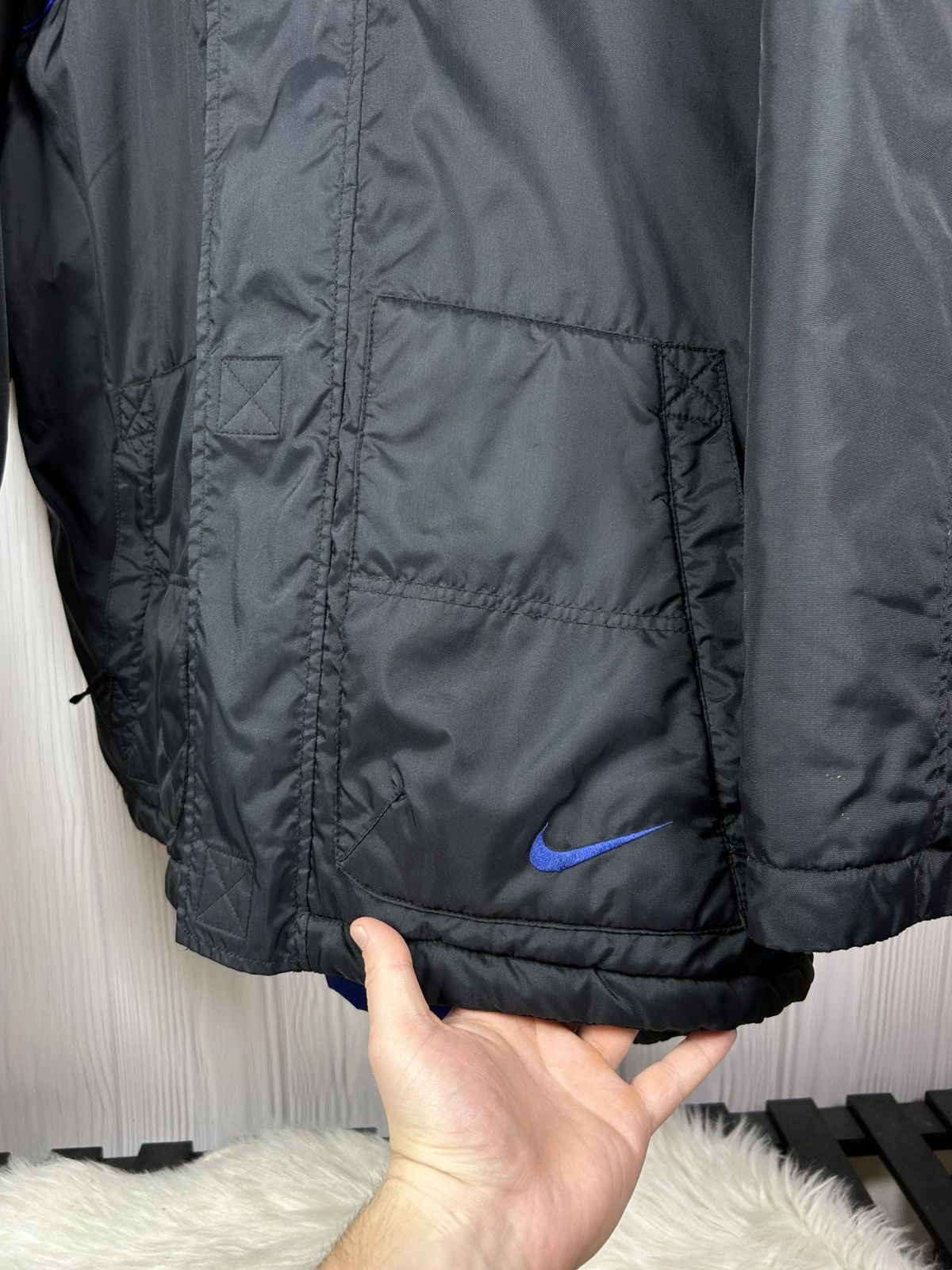 Nike Vintage Y2K Nike Nylon Jacket Big Swoosh Size M Size US M / EU 48-50 / 2 - 5 Thumbnail