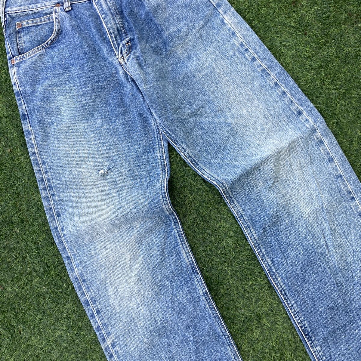Lee VINTAGE LEE RIDER LEFT HAND DENIM SELVEDGE DISTRESSED JEANS Size US 29 - 5 Thumbnail