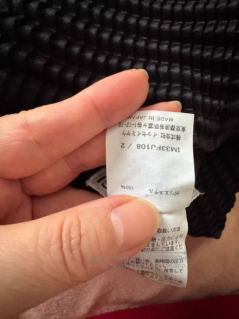 Issey Miyake Issey Miyake Black bubble fish scale top Size M / US 6-8 / IT 42-44 - 4 Thumbnail