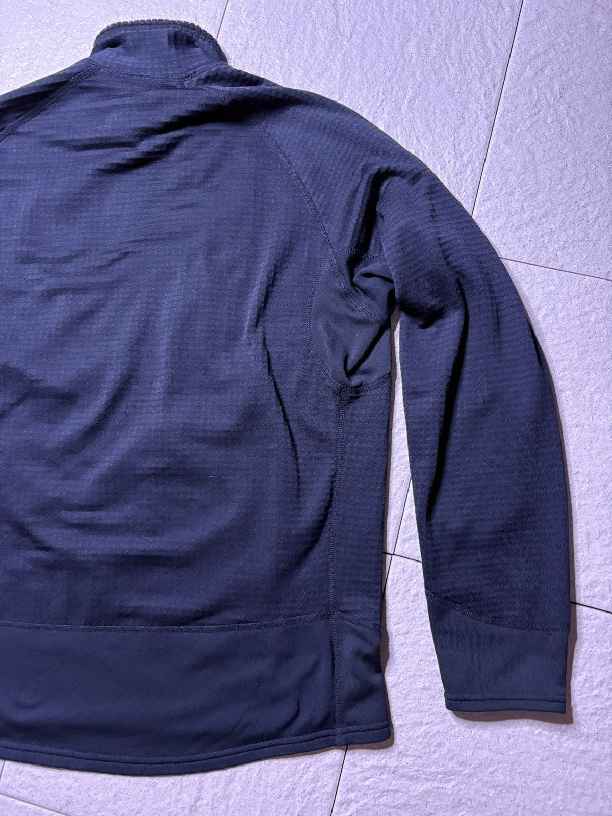 Patagonia Patagonia R1 Men's Mars Fleece 1/2 Zip Pullover Black Size M Size US M / EU 48-50 / 2 - 7 Thumbnail