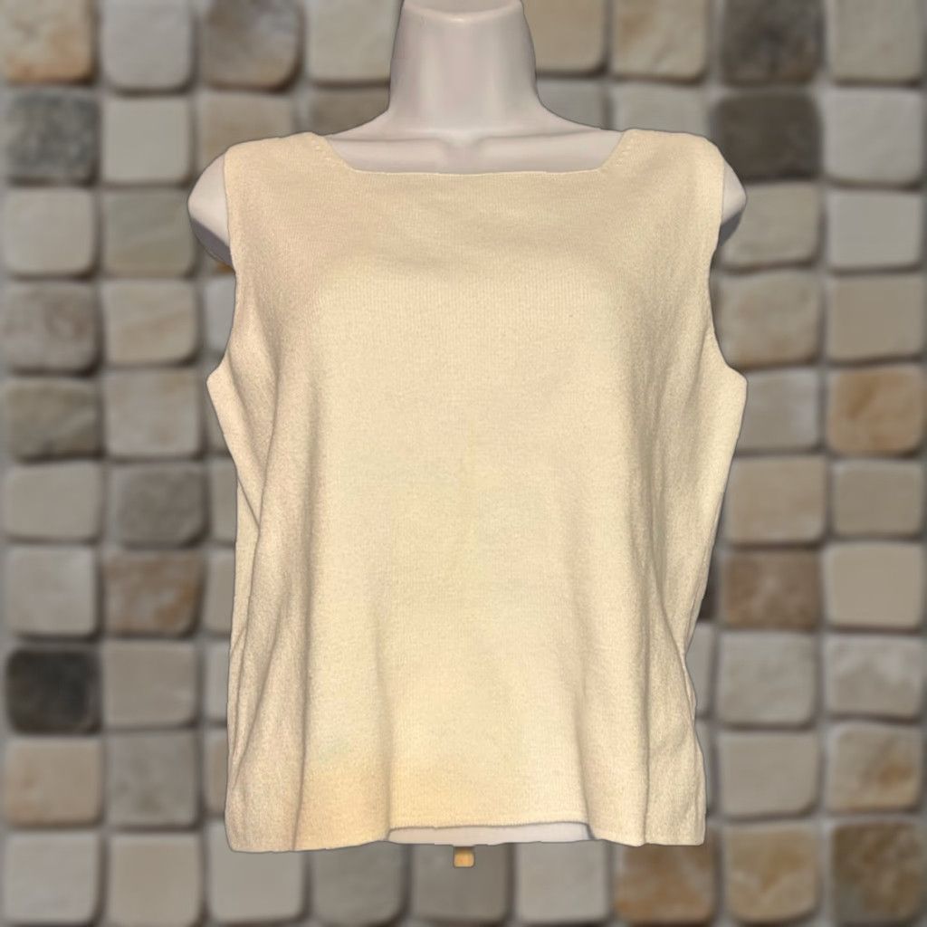 Vintage VINTAGE Designers Originals Sleeveless Top Women PM White 90s Cotton Knit Sleeveless Regular Size Short description: N/A Size M / US 6-8 / IT 42-44 - 1 Thumbnail