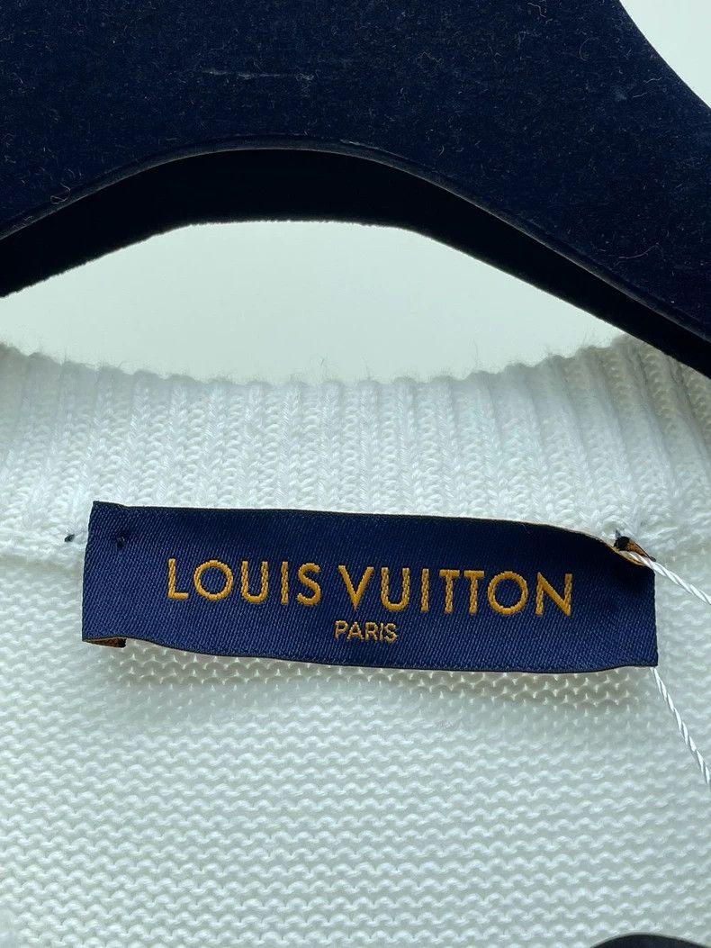Louis Vuitton Louis Vuitton Letter Crew Neck Sweater Size US L / EU 52-54 / 3 - 3 Thumbnail