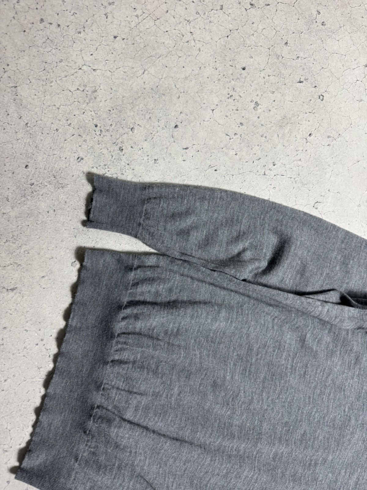 Suitsupply Suitsupply Wool Sweater Grey Size L Size US L / EU 52-54 / 3 - 3 Thumbnail