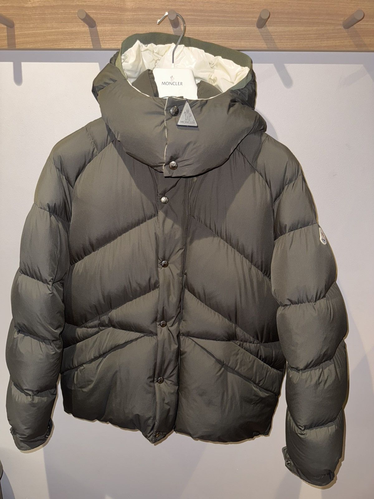 Moncler RARE Moncler Lavaine Puffer Jacket – Khaki Green Size US L / EU 52-54 / 3 - 2 Thumbnail