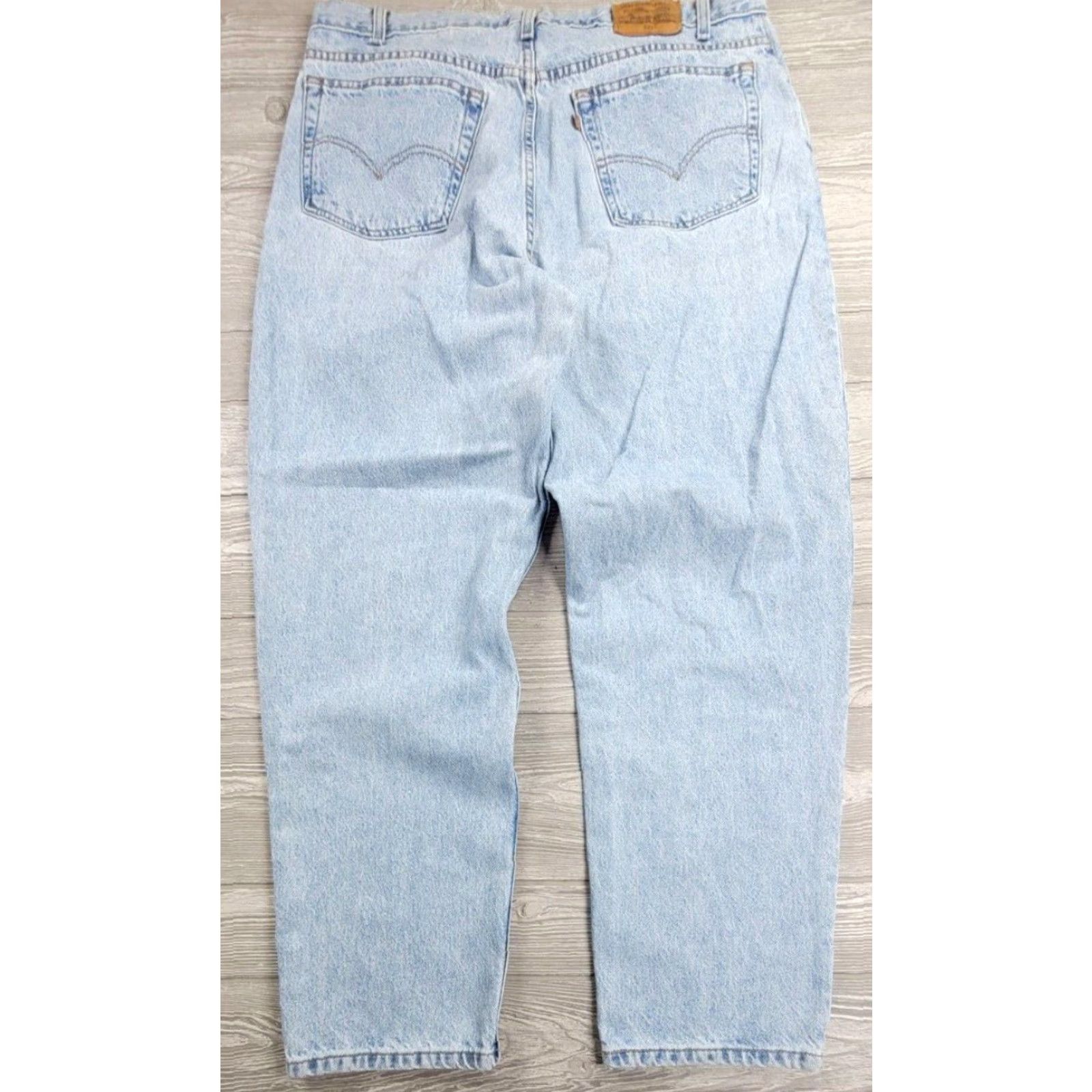 Levi's VINTAGE Levi's 545 Jeans Loose Fit 38x32 Light Blue USA Brown Tab Tapered 5-Pocket Men Size US 38 / EU 54 - 4 Thumbnail