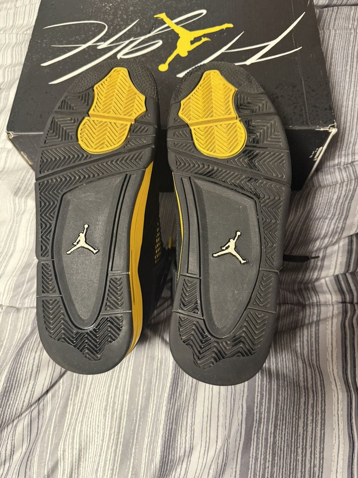 Jordan Brand Jordan 4 Thunder Size US 10 / EU 43 - 5 Thumbnail