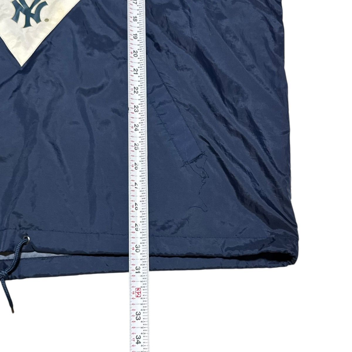 MLB Vintage MLB New York Yankees Distressed Windbreaker Men's XL Size US XL / EU 56 / 4 - 13 Thumbnail