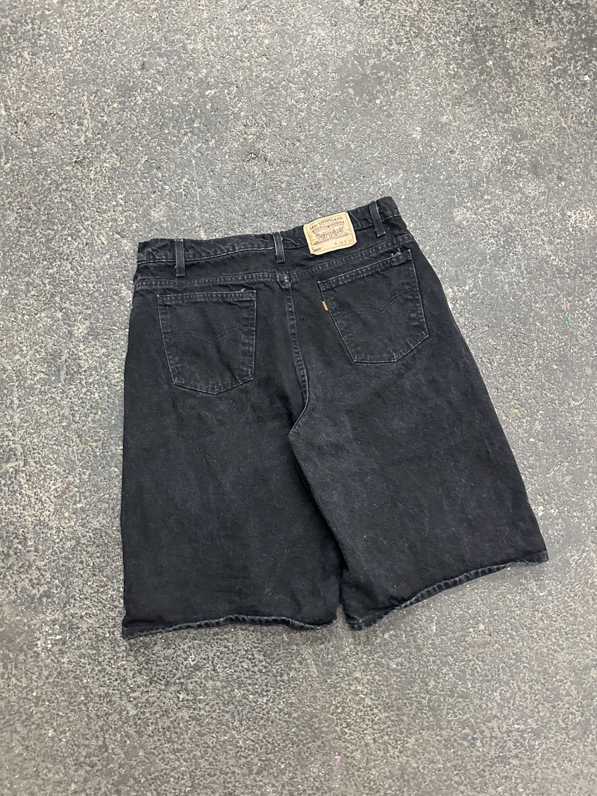 Levi's × Vintage Y2K levis orange tab shorts Size US 38 / EU 54 - 2 Thumbnail