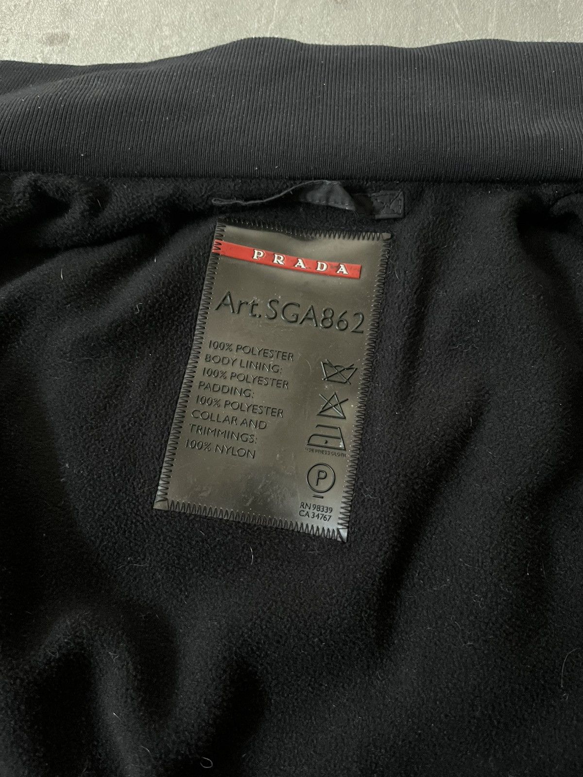 Prada Prada F/W 2007 Bomber jacket black nylon Size US L / EU 52-54 / 3 - 14 Thumbnail