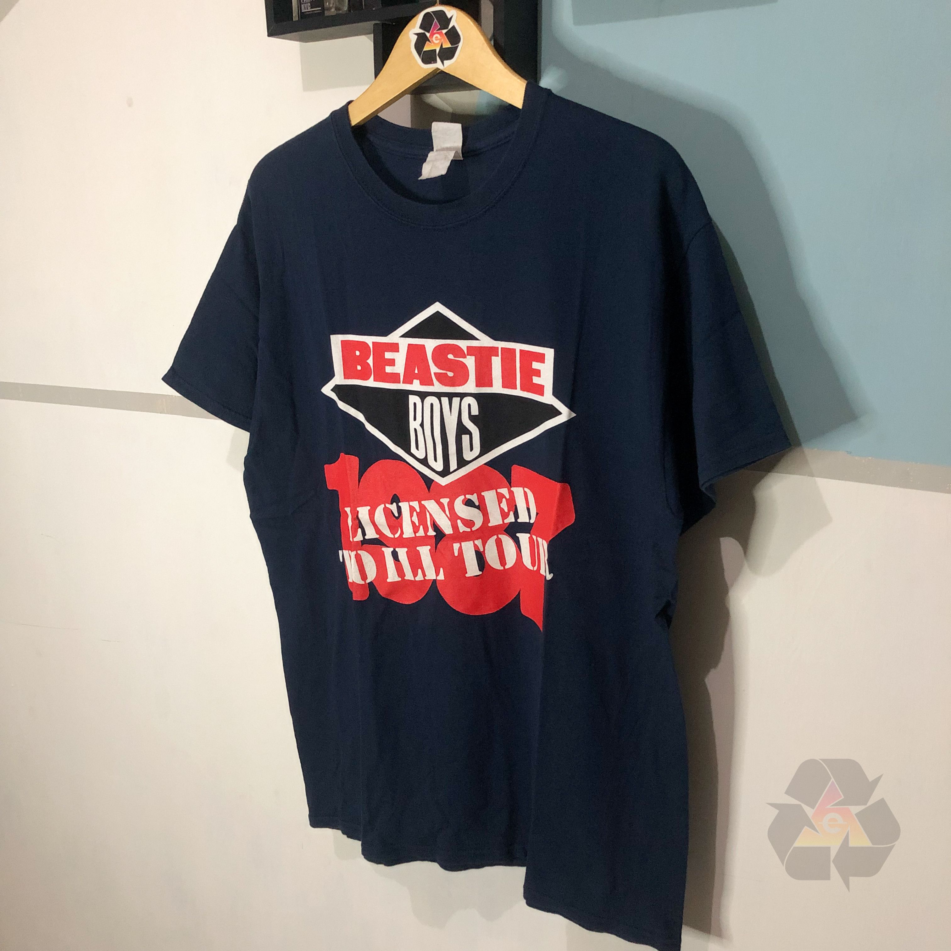 Band Tees Vintage Bestie Boys 1987 Licensed To I'll Tour T-Shirt Size US L / EU 52-54 / 3 - 3 Thumbnail