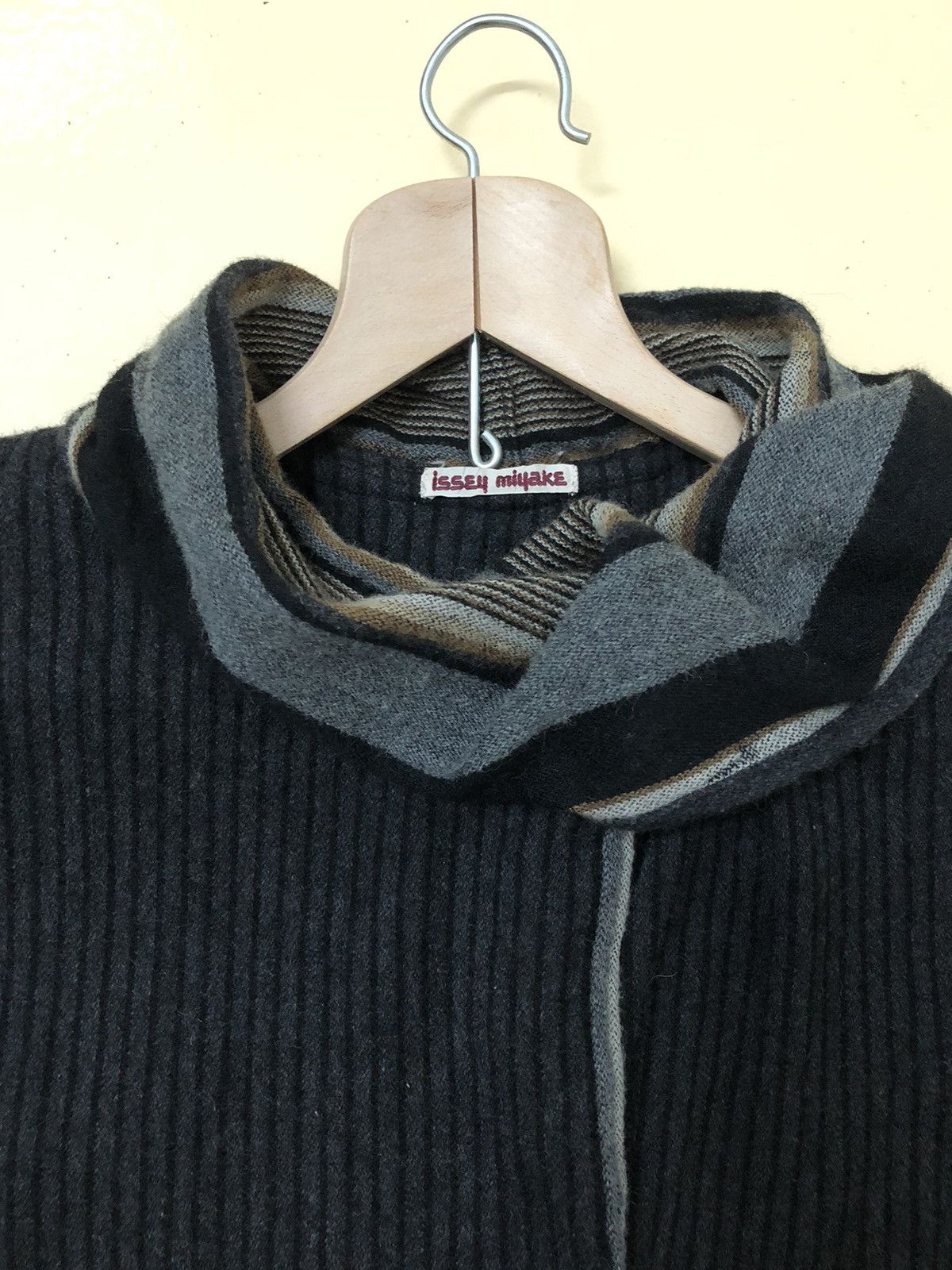 Issey Miyake × Vintage Vintage 70’s Issey Miyake Turtle Neck Sweaters Wool Size US L / EU 52-54 / 3 - 5 Thumbnail