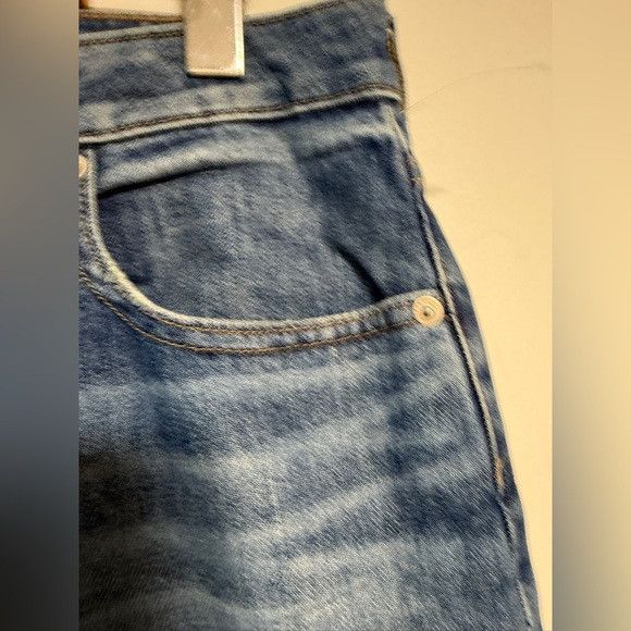 Everlane Everlane The Curvy Cheeky Jean Size 30 Ankle Raw Hem Blue Size 30" / US 8 / IT 44 - 8 Thumbnail
