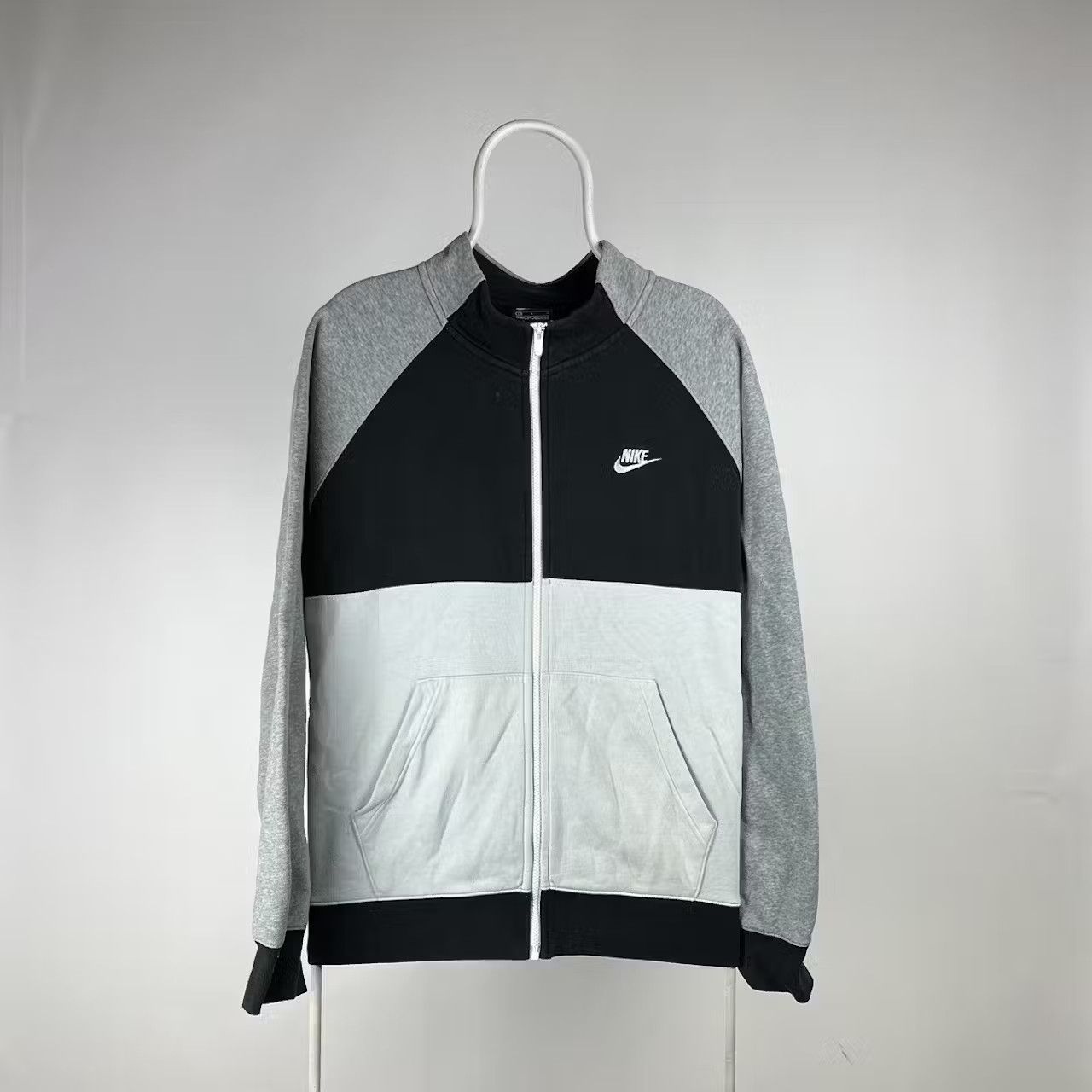 Nike Nike half zip sportswear sweatshirt size Large Size US L / EU 52-54 / 3 - 1 Thumbnail