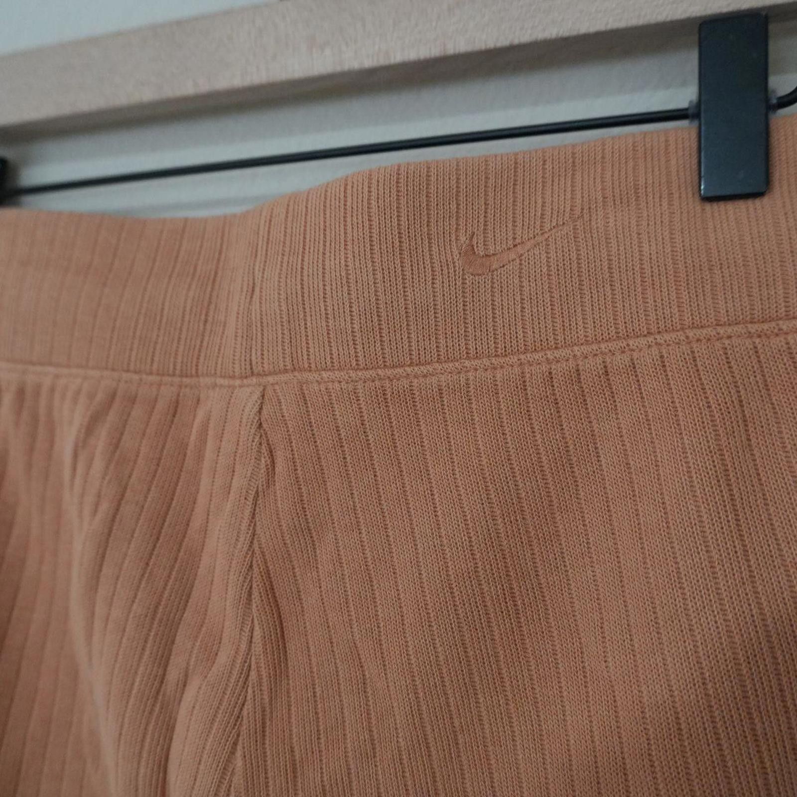 Nike Nike Pants Women's S Brown Wide Leg Ribbed Size 28" / US 6 / IT 42 - 7 Thumbnail