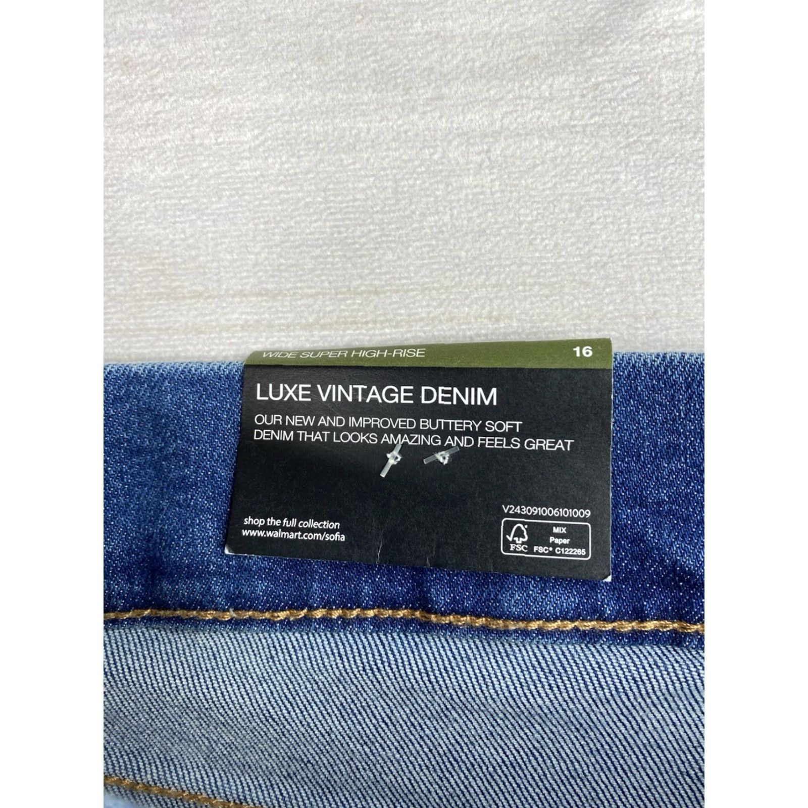 Vintage Sofia Vergara Sofia Jeans 16 Margot Wide-Leg High Rise Waist Distressed NWT Jeans Womens Size 38" / US 16 / IT 52 - 5 Thumbnail