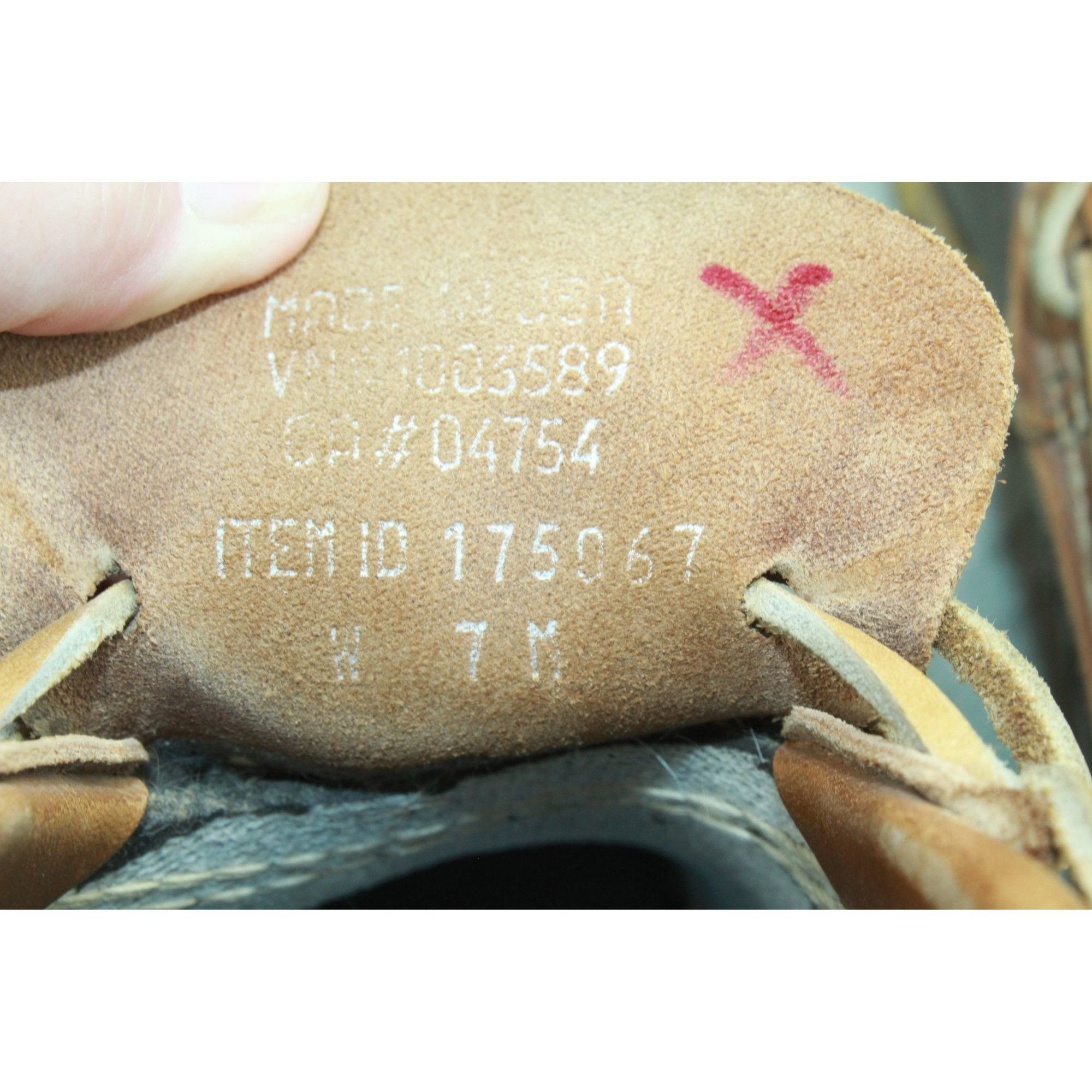 L.L. Bean × Leather LL Bean Women’s Boots Moc Leather Waterproof Gumshoe Size US 7 / IT 37 - 8 Thumbnail