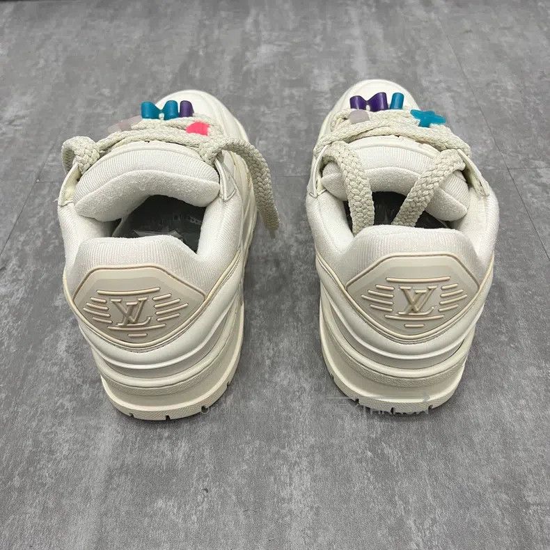 Louis Vuitton Louis Vuitton Trainer Maxi White Chubby Casual Shoes Size US 8 / EU 41 - 3 Thumbnail