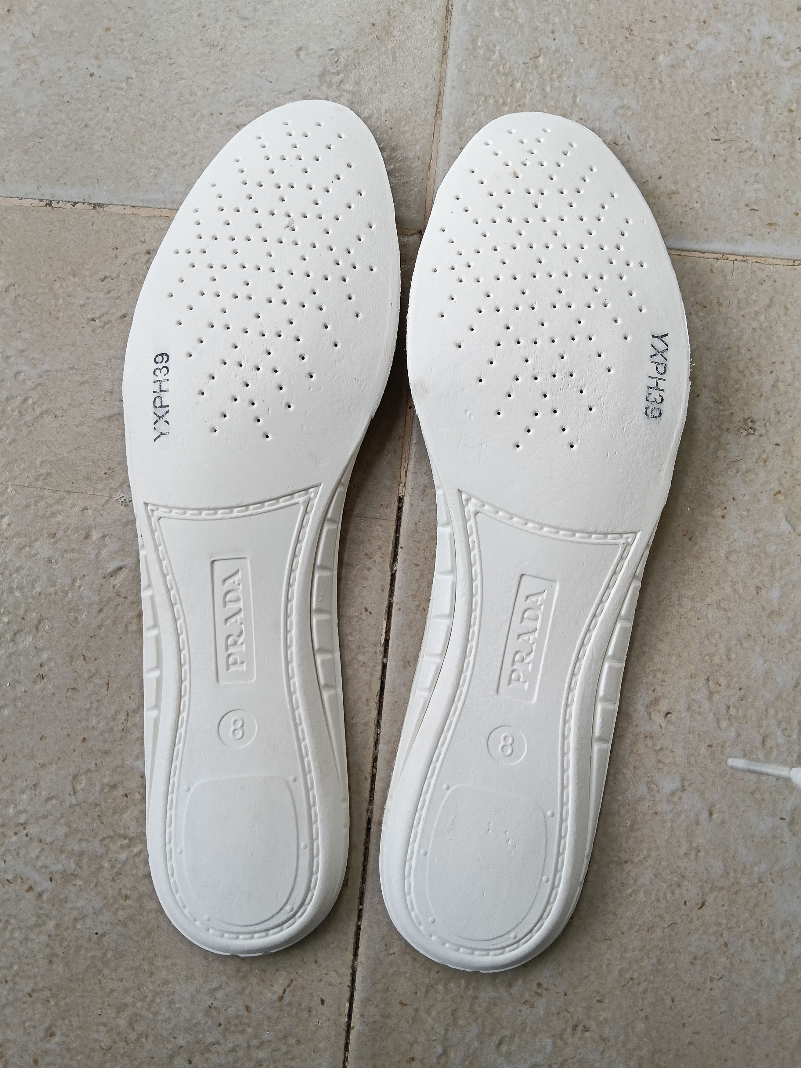 Prada Prada prax 01white black leather sneakers Size US 8.5 / EU 41-42 - 17 Thumbnail