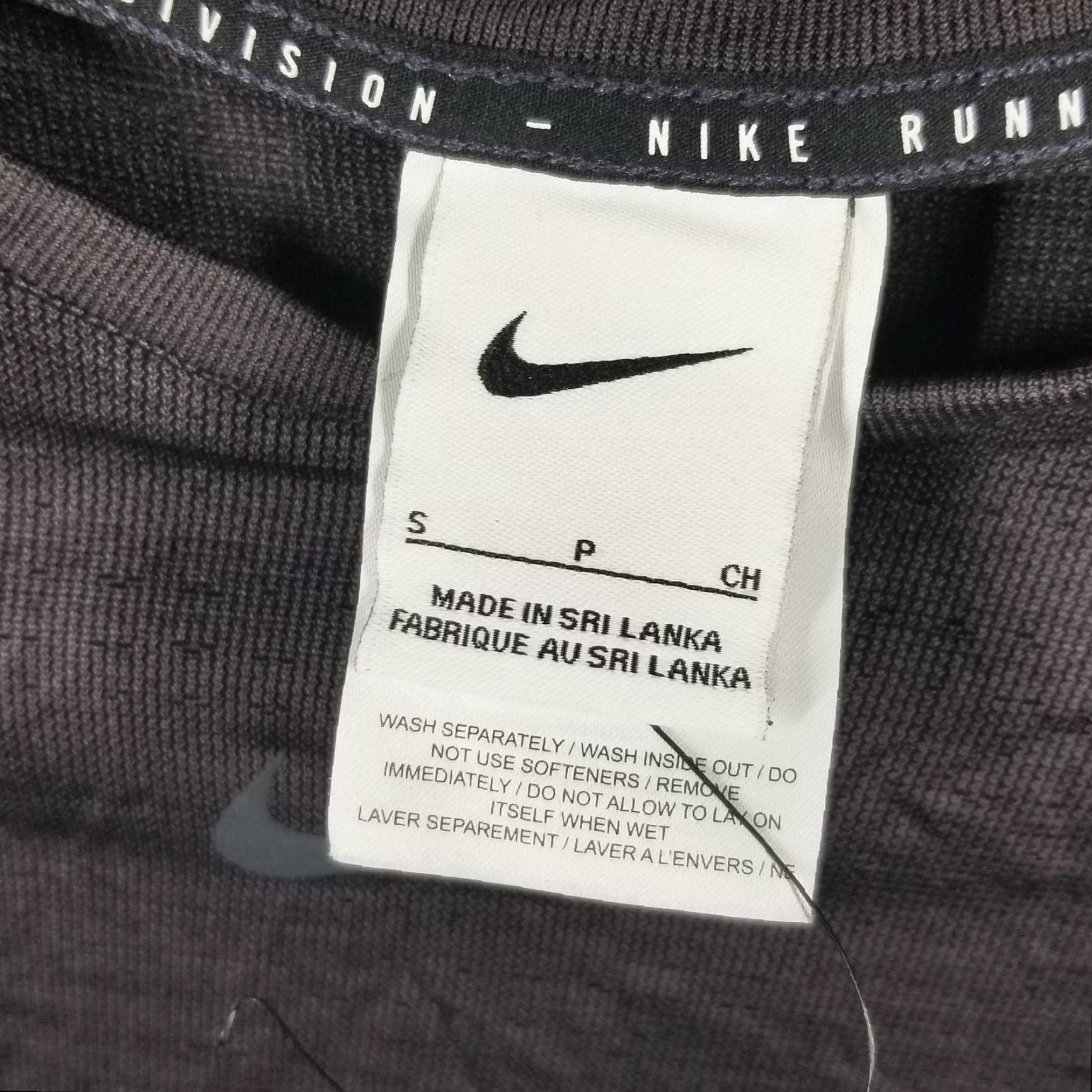 Nike Nike Running Division Shirt Womens S Gray Short Sleeve Crew Neck Lightweight Breathable Moisture Wicking Athletic T-Shirt DX0199-015 Size S / US 4 / IT 40 - 3 Thumbnail