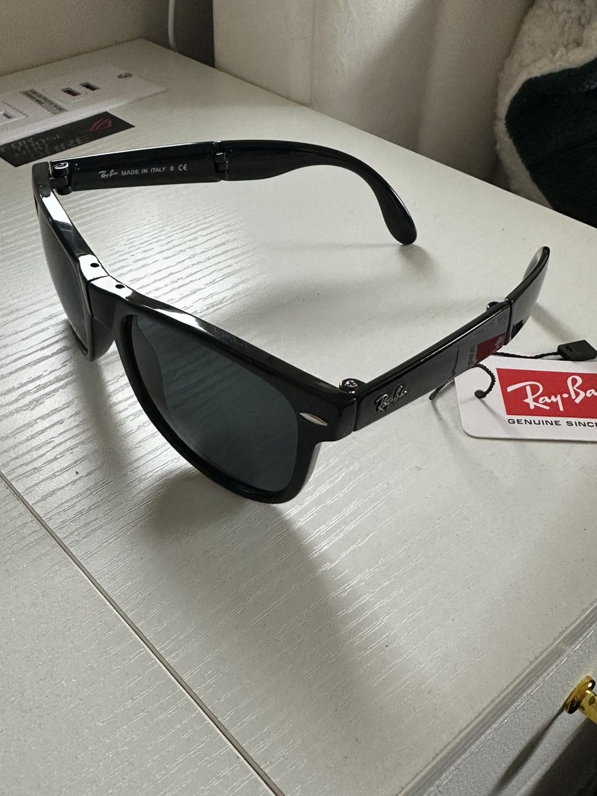 RayBan Ray-Ban Wayfarer Folding Classic RB4105 Size ONE SIZE - 3 Thumbnail