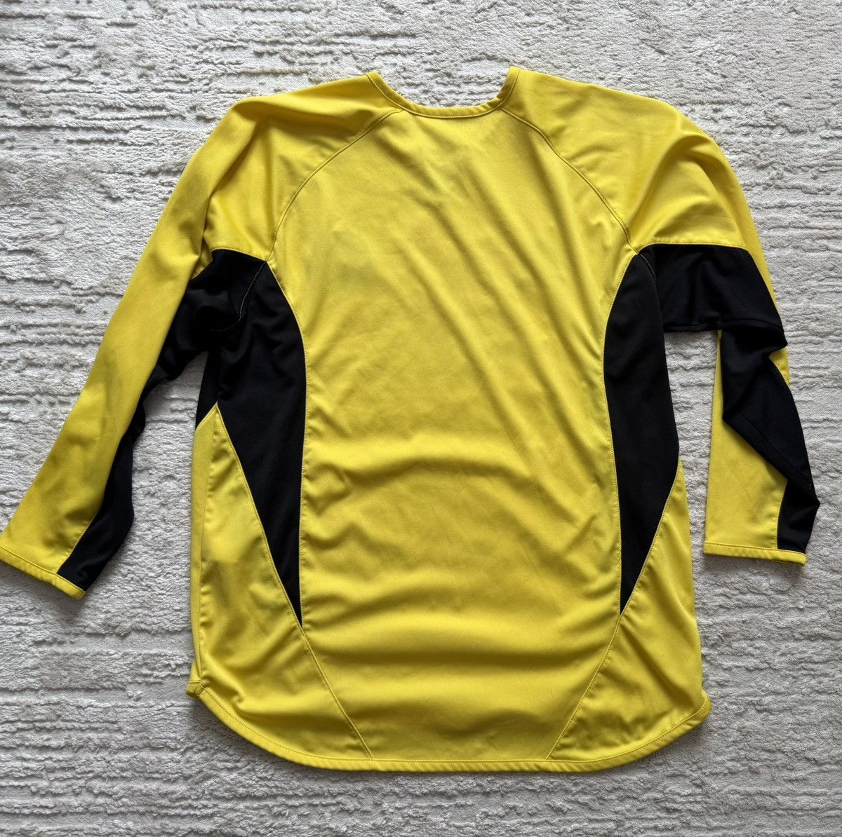 Le Coq Sportif Goalkeeper T-shirt of FC "Sheffield United" season 2005/2006 Size US S / EU 44-46 / 1 - 2 Thumbnail