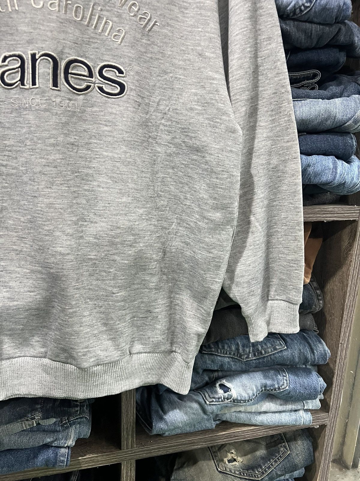 Hanes 🔥Vintage Hanes North Carolina Crewneck Sweatshirt Size US M / EU 48-50 / 2 - 9 Thumbnail