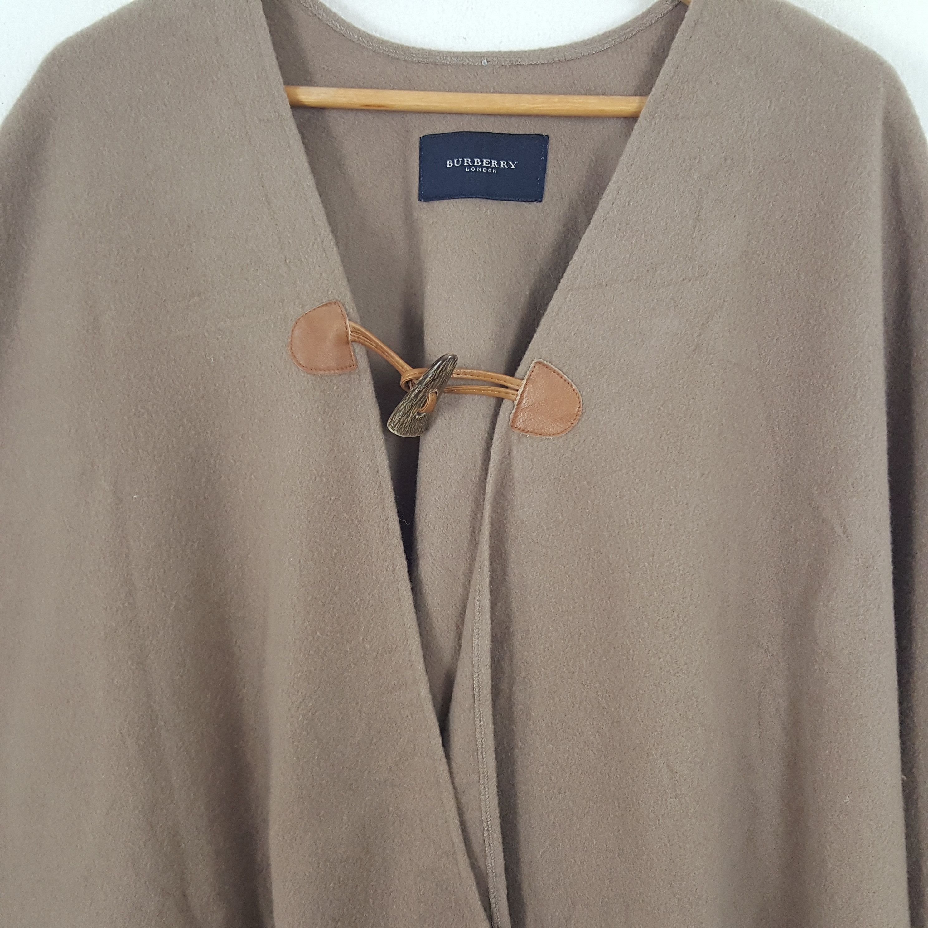 Burberry × Vintage Vintage Burberry London Luxury Brand Cape Jacket Size XXL / US 16-18 / IT 52-54 - 4 Thumbnail