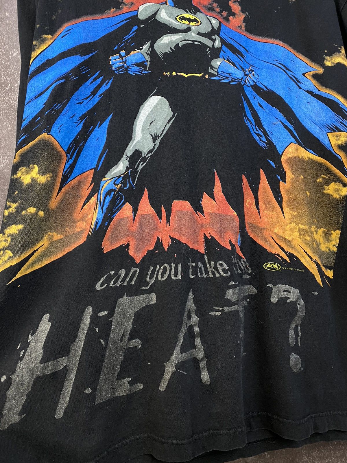 Fruit Of The Loom Vintage 1997 Batman all over print Tee Shirt Size US XL / EU 56 / 4 - 2 Thumbnail