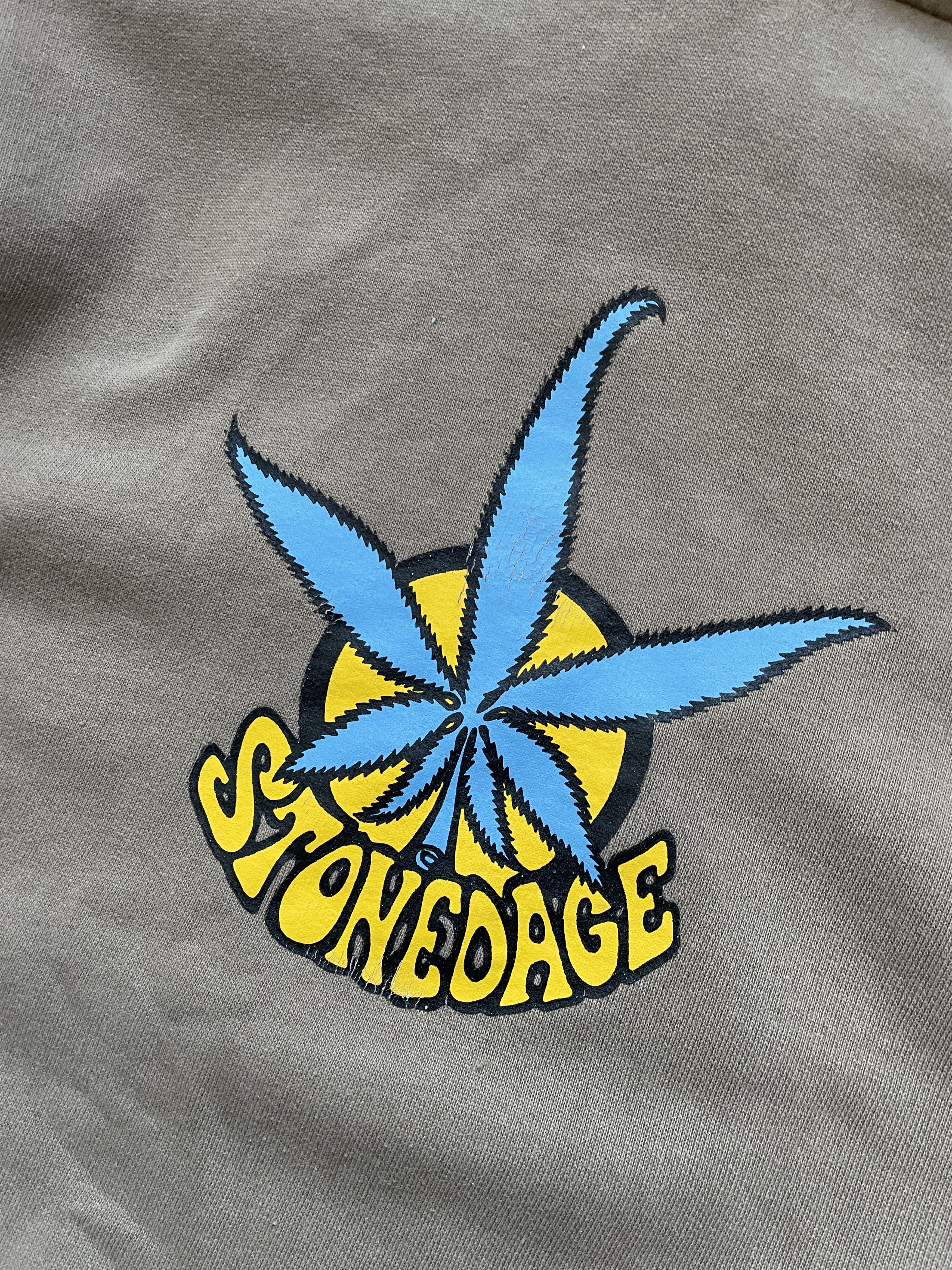 Vintage VINTAGE 90S STONEDAGE STONED GANJA BEIGE BOXY HOODIE Size US M / EU 48-50 / 2 - 2 Thumbnail