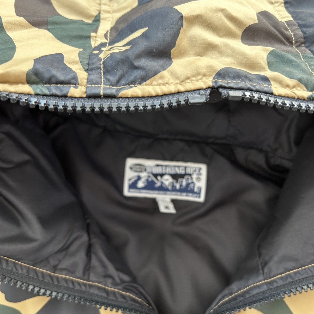 Bape 1st Camo Down Hoodie Jacket Size US M / EU 48-50 / 2 - 4 Thumbnail
