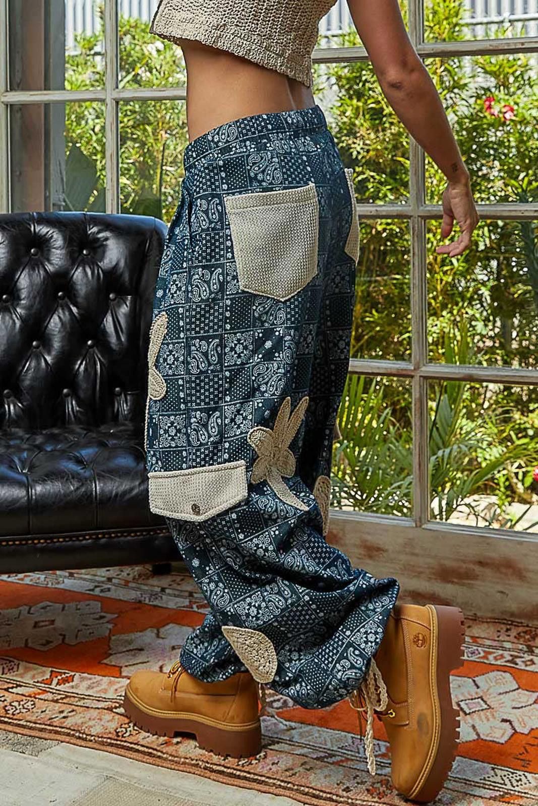 Other POL Pleat Detail Floral Patchwork Cargo Jogger Pants Size 32" / US 10 / IT 46 - 9 Thumbnail