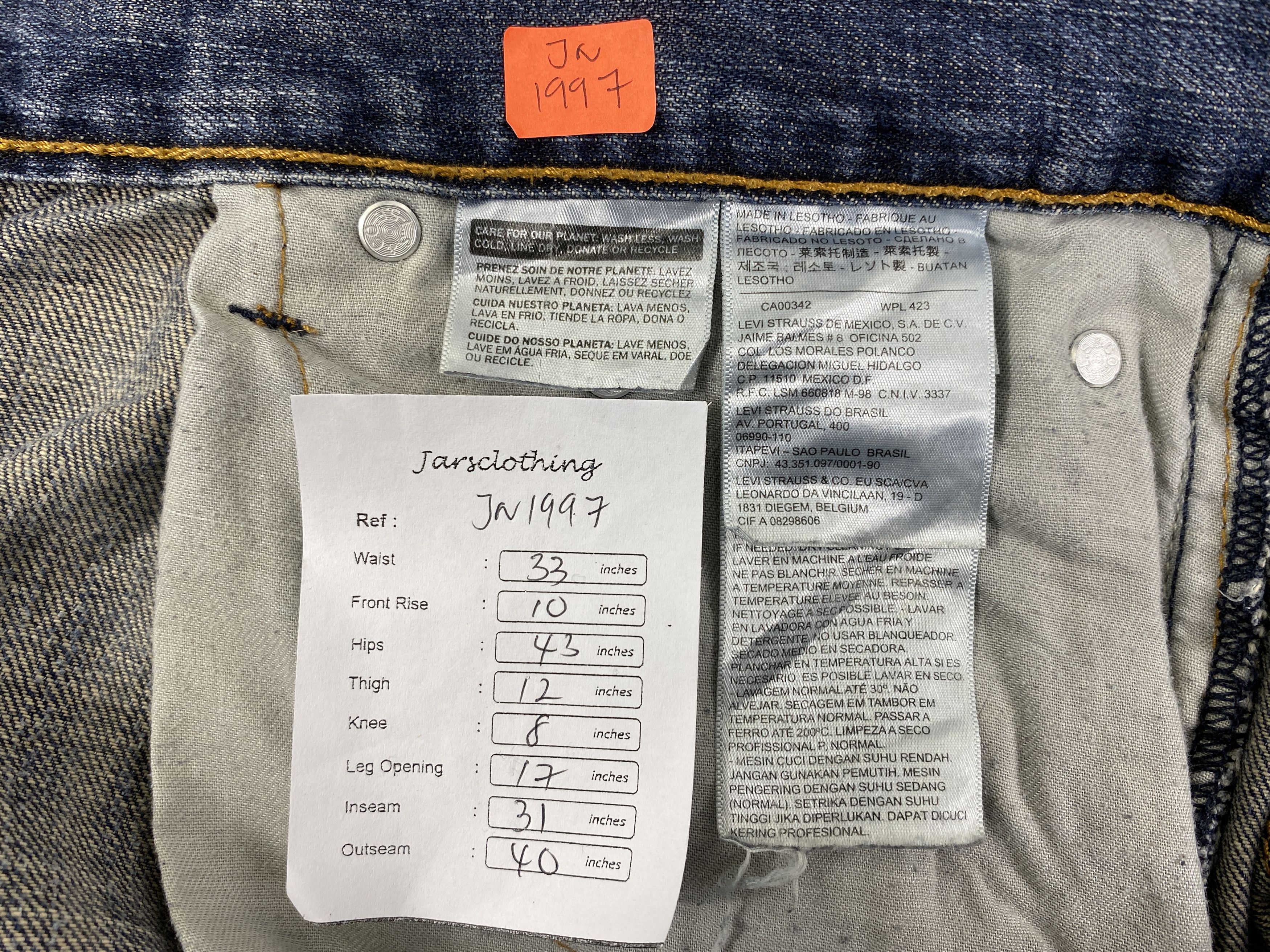 Levi's Distressed Blue Vintage Levi's 559 33x31 Denim -JN1997 Size US 33 - 8 Thumbnail