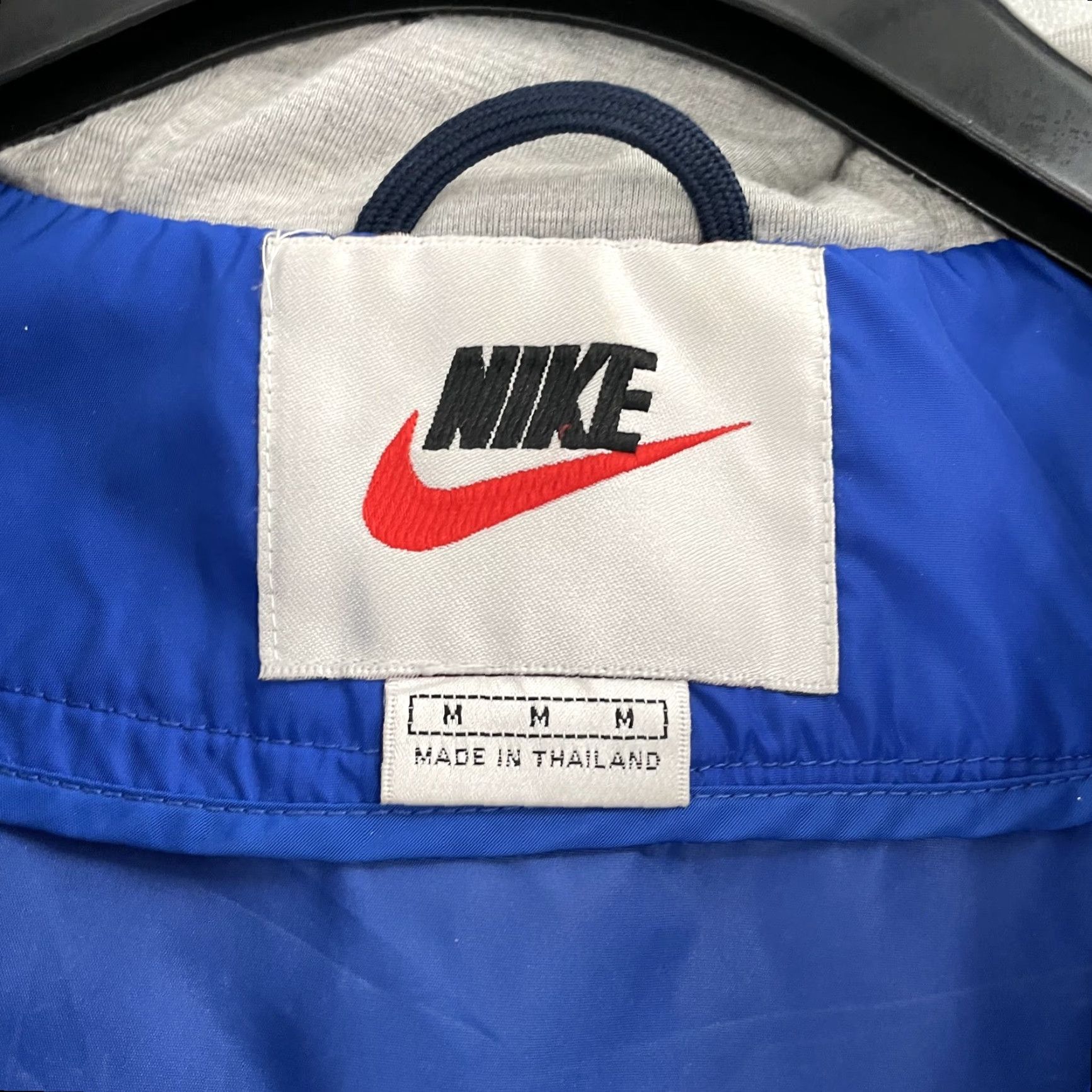 Nike VINTAGE Nike Windbreaker Jacket Adult Medium Blue 1/2 Zip Hooded Casual 90s Mens Size US M / EU 48-50 / 2 - 7 Thumbnail