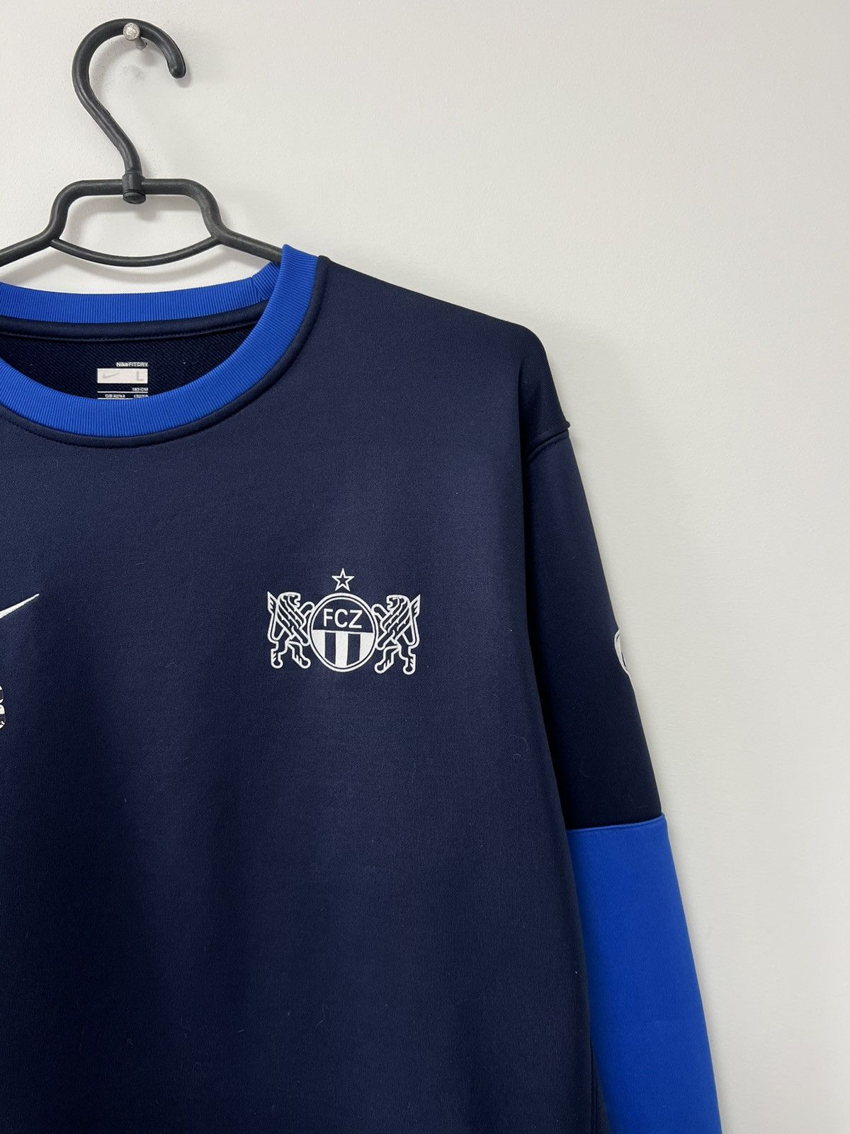 Nike Fc Zurich 2009/2010 Player Issues Sweatshirt Nike Blue sz L Size US L / EU 52-54 / 3 - 8 Thumbnail