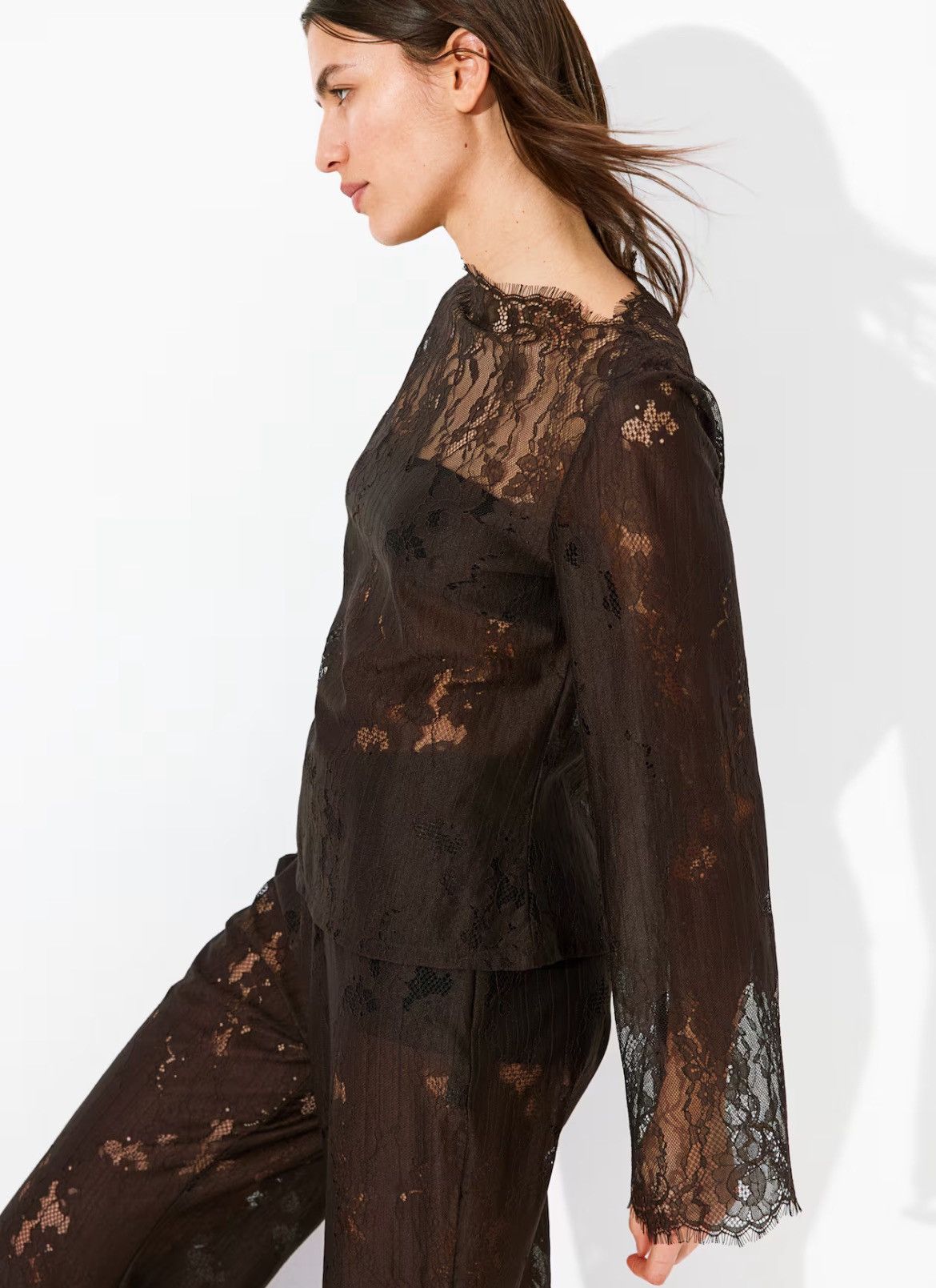 H&M H&M Dark brown lace top Size M / US 6-8 / IT 42-44 - 5 Thumbnail