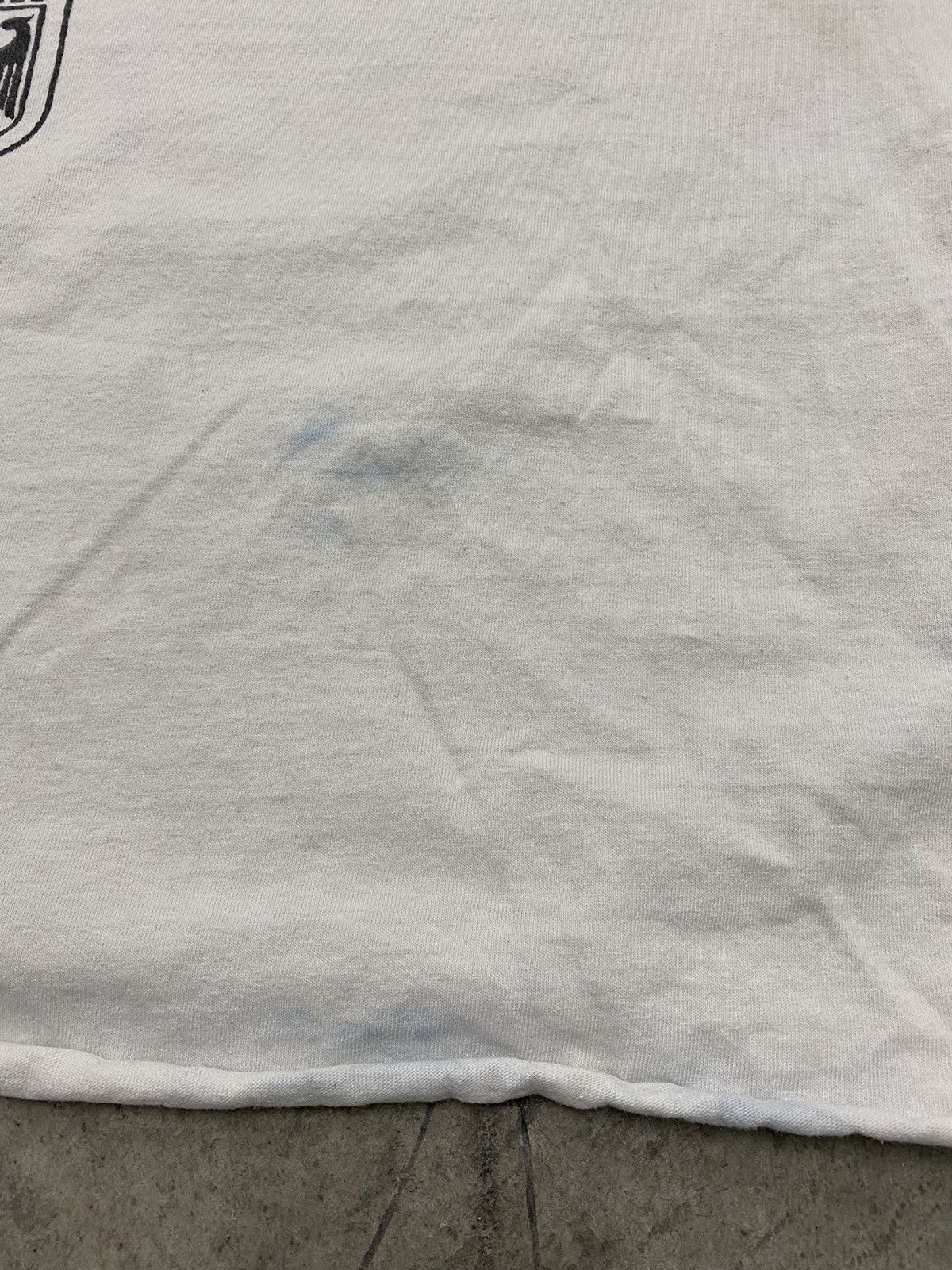 Kanye West Kanye west vultures cropped t shirt Size US M / EU 48-50 / 2 - 4 Thumbnail